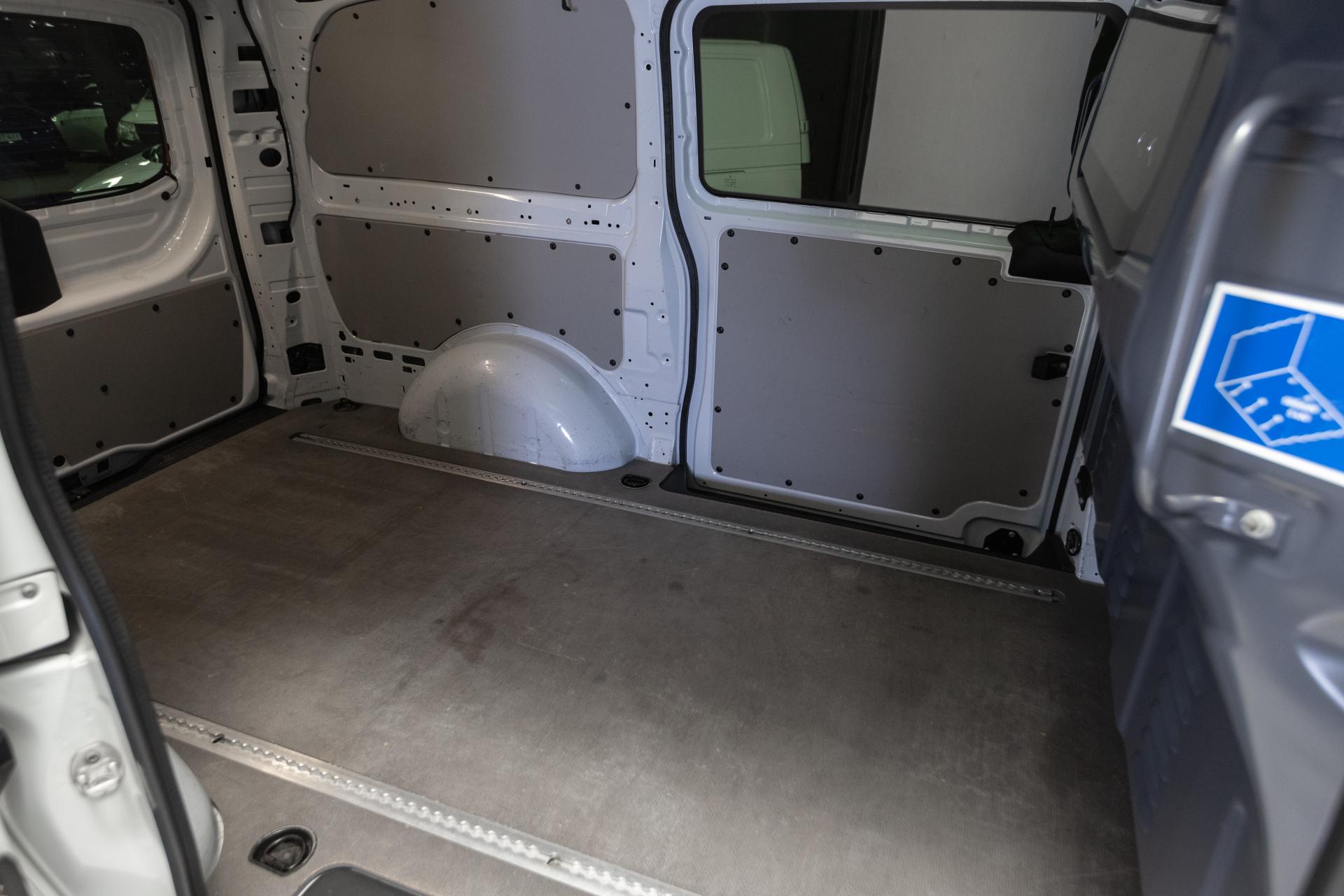 MERCEDES-BENZ Vito 2021