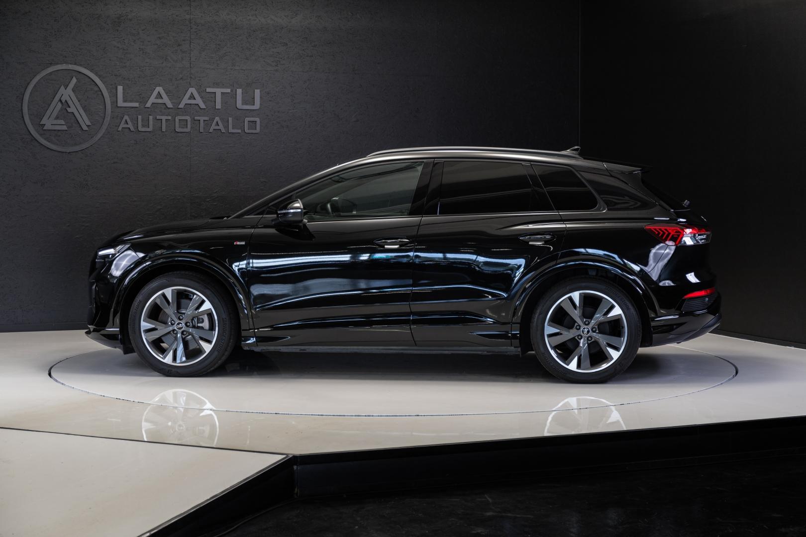 AUDI Q4 e-tron 2023