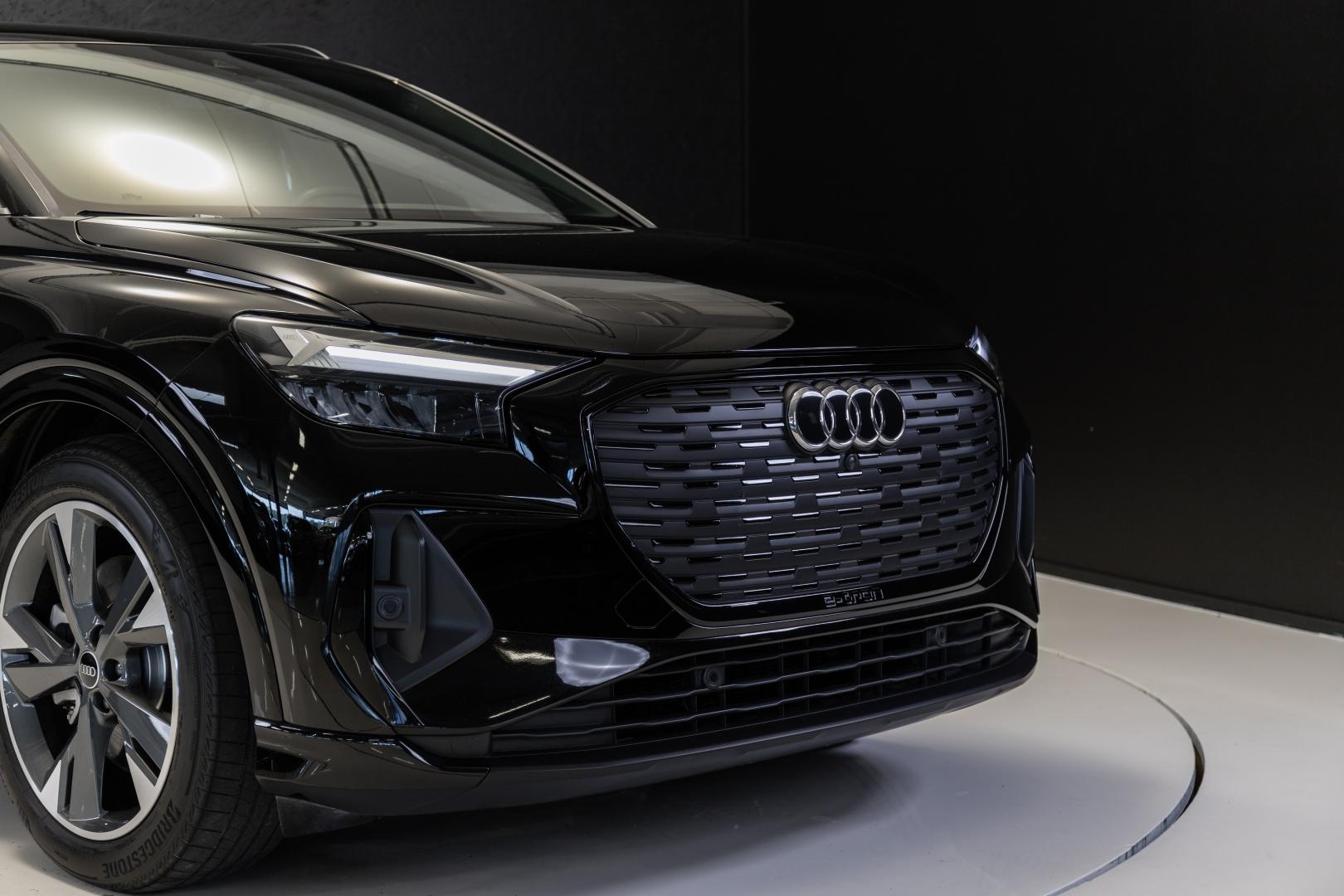 AUDI Q4 e-tron 2023