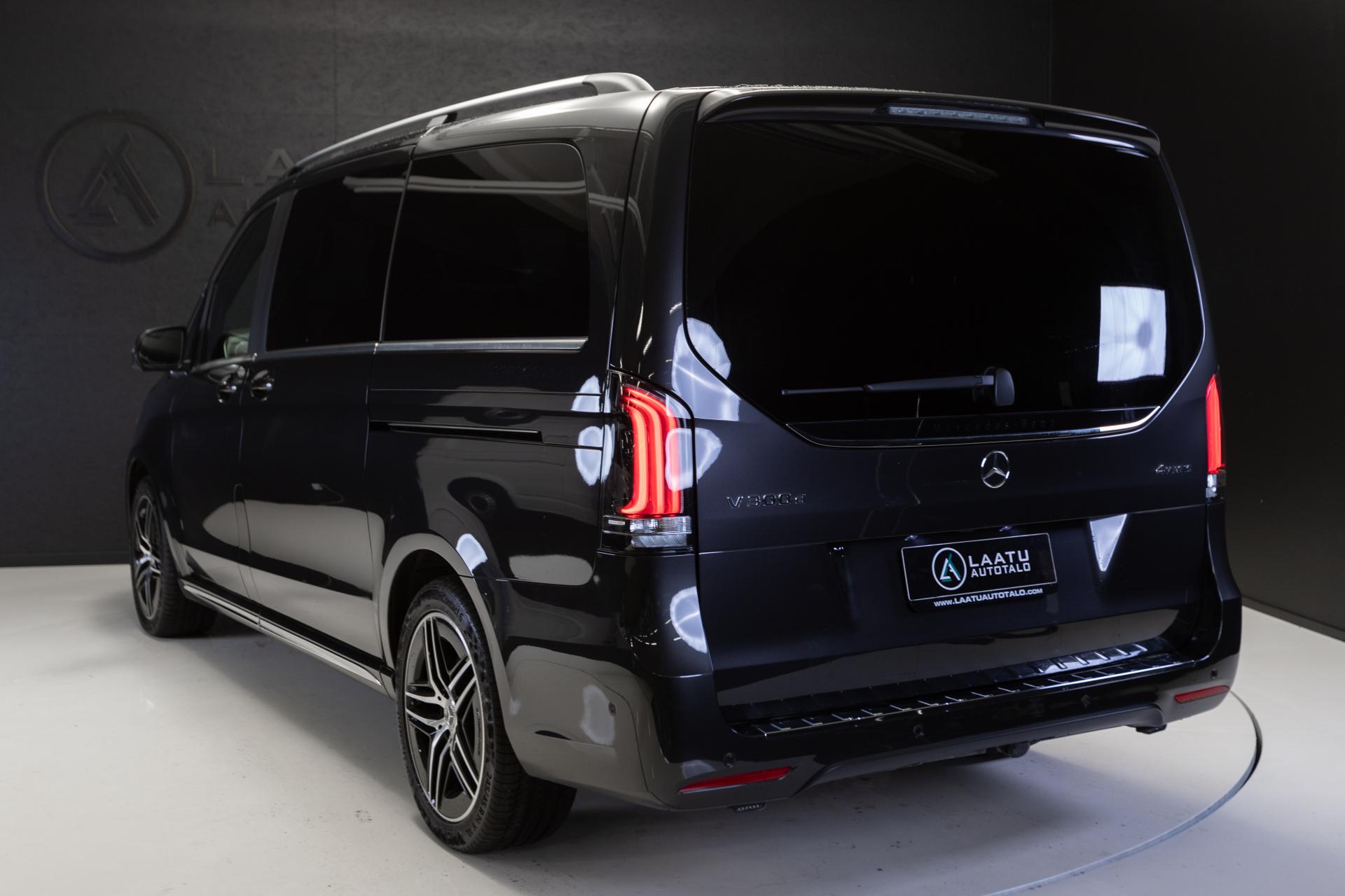 MERCEDES-BENZ V 2025