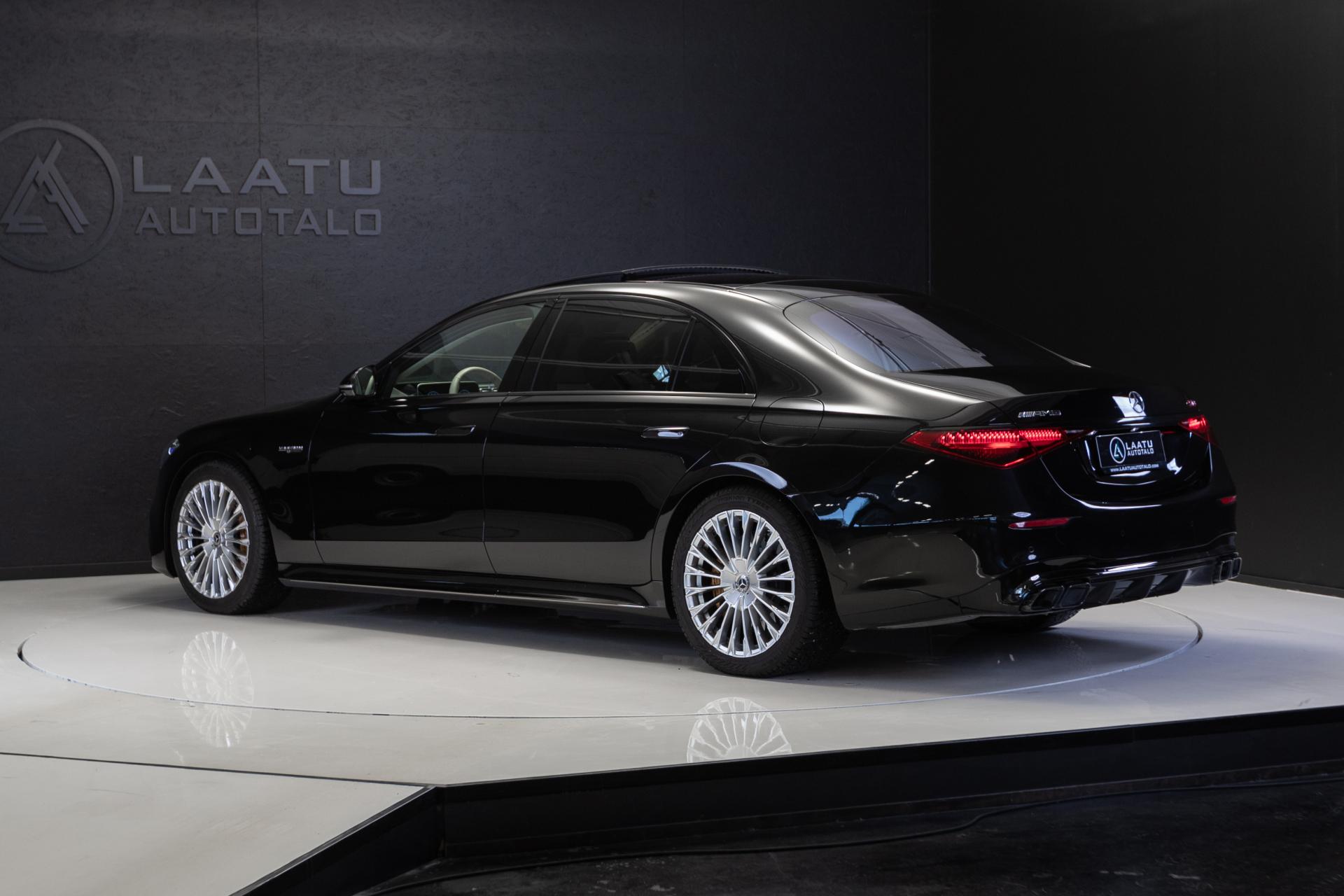 MERCEDES-BENZ S 63 AMG 2024