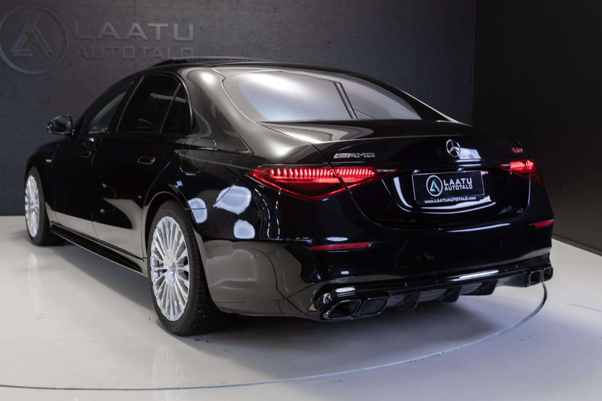 MERCEDES-BENZ S 63 AMG 2024