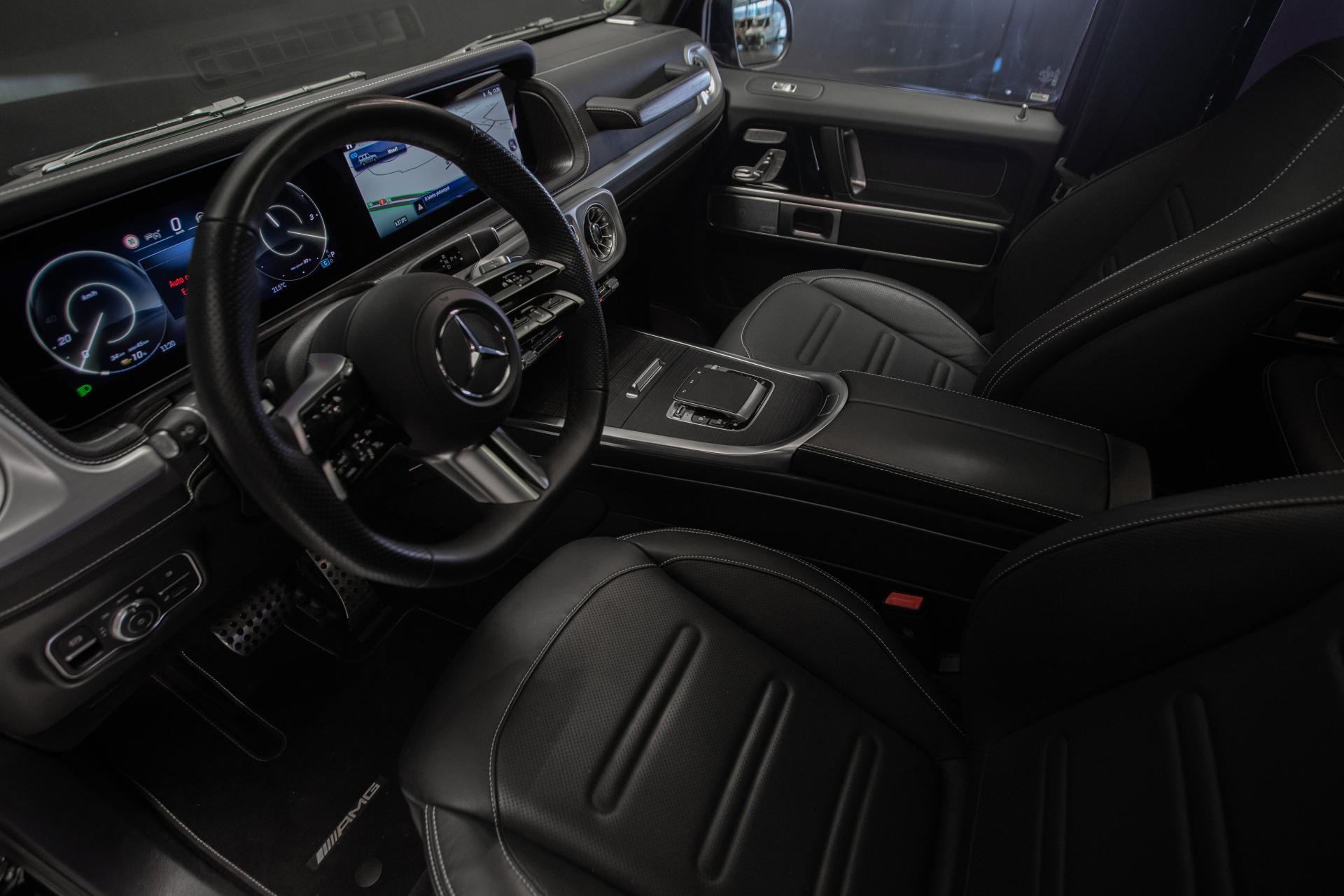 MERCEDES-BENZ G 2025