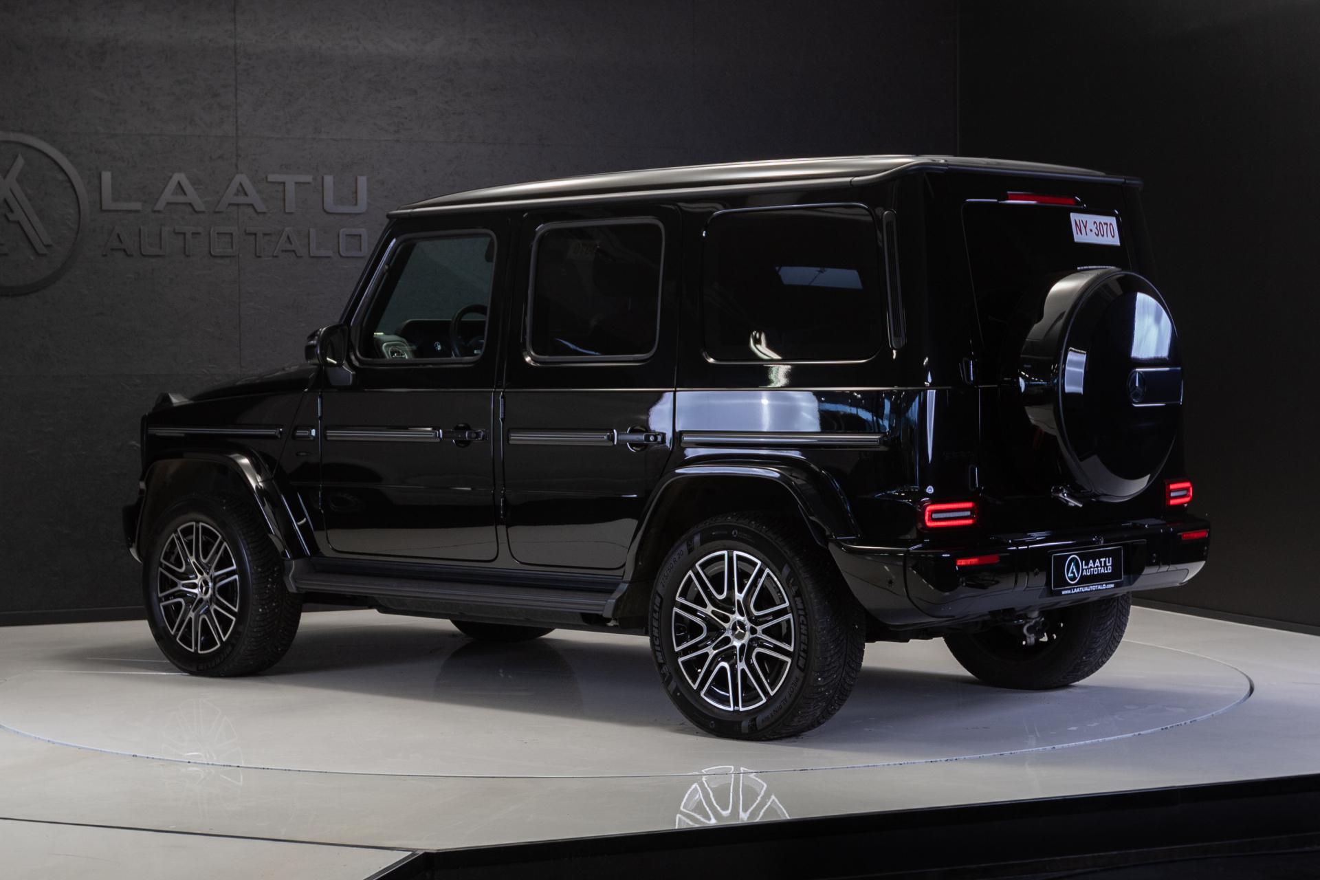 MERCEDES-BENZ G 2025