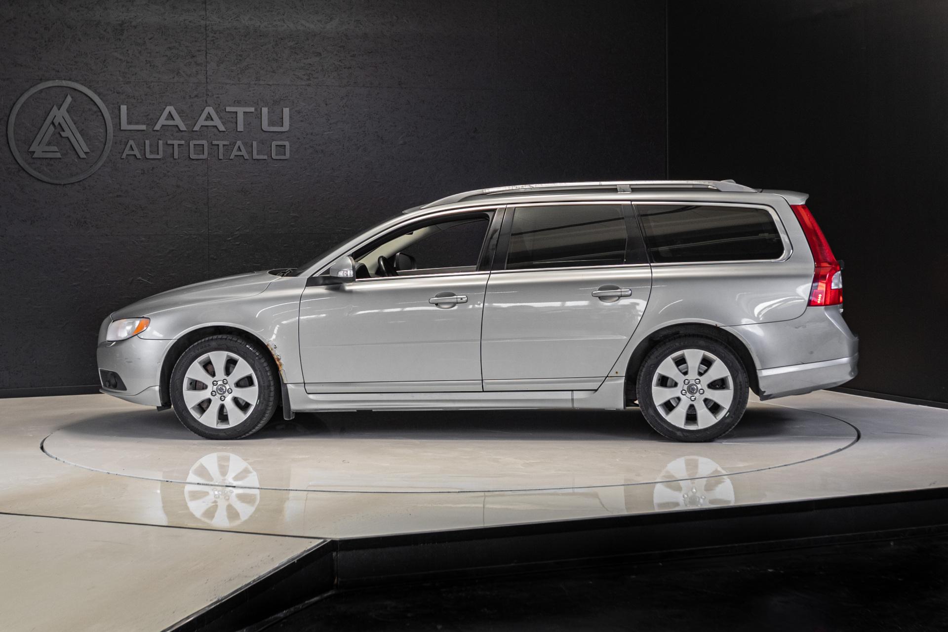 VOLVO V70 2007