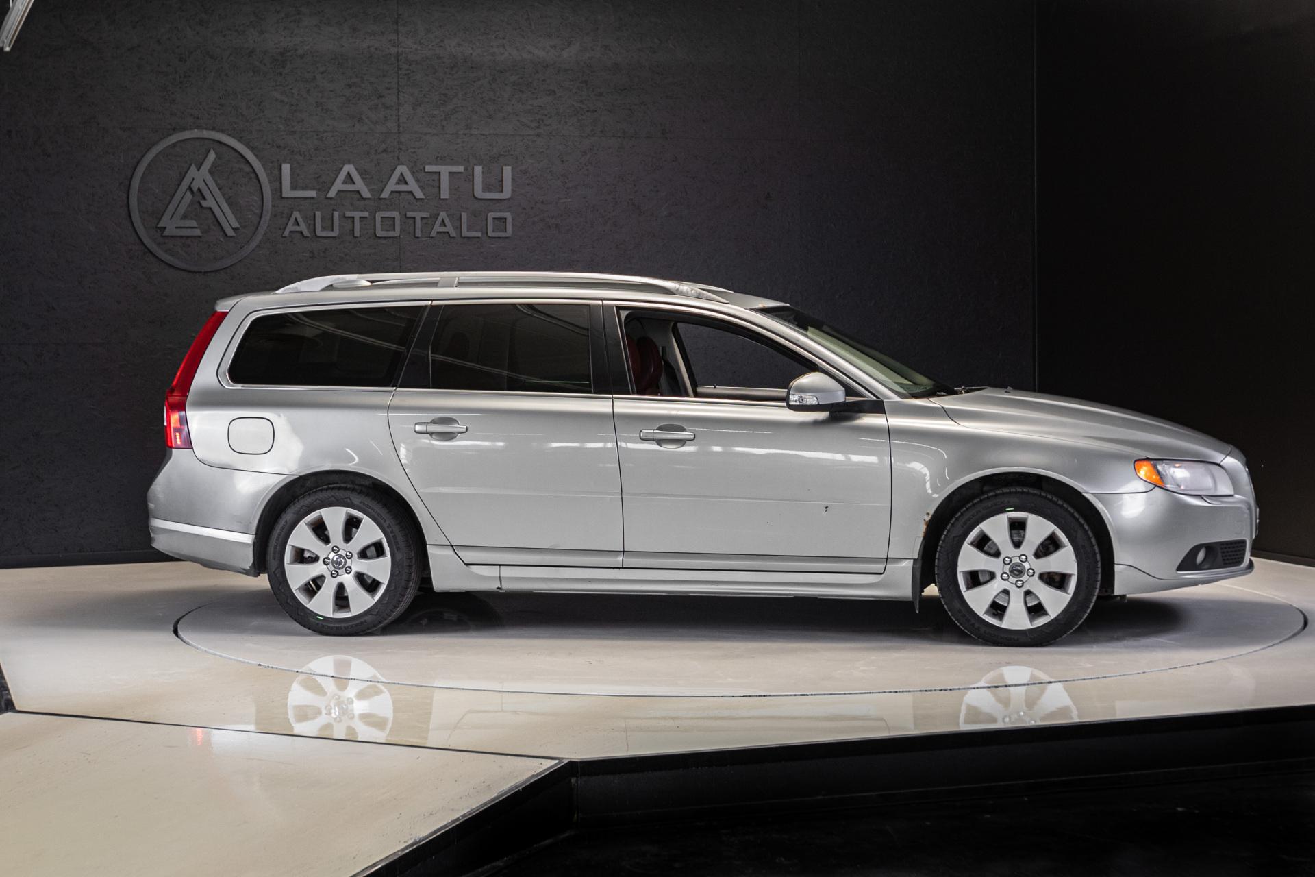 VOLVO V70 2007