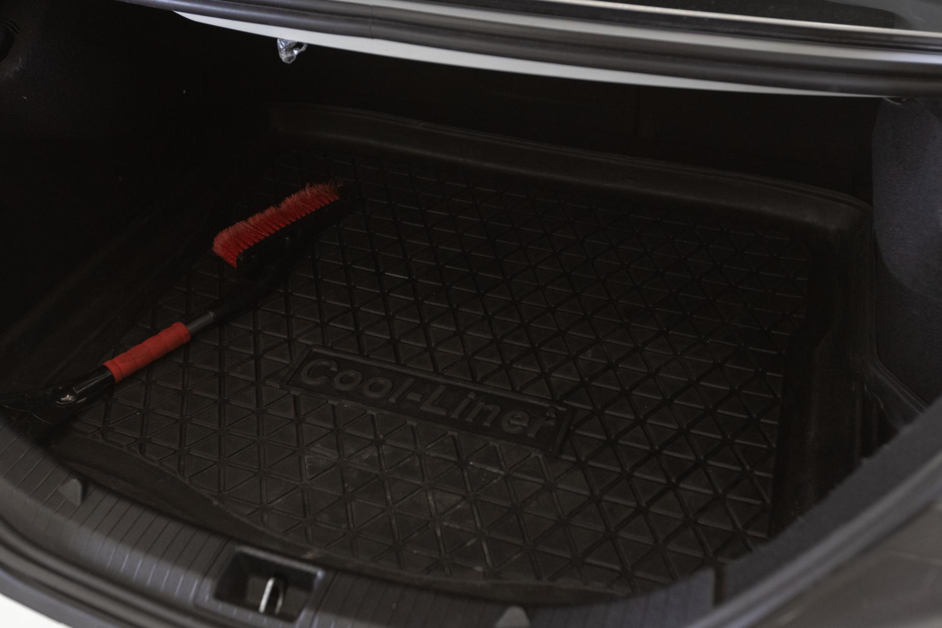 MERCEDES-BENZ CLA 2017