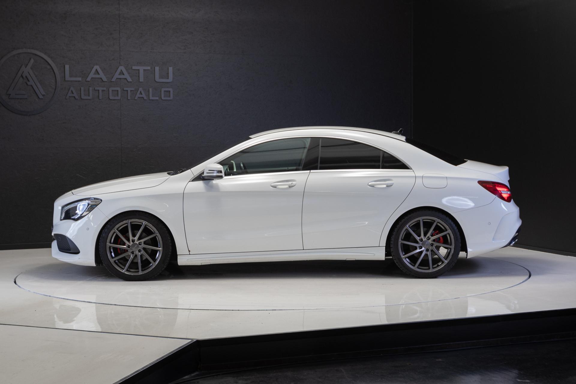 MERCEDES-BENZ CLA 2017