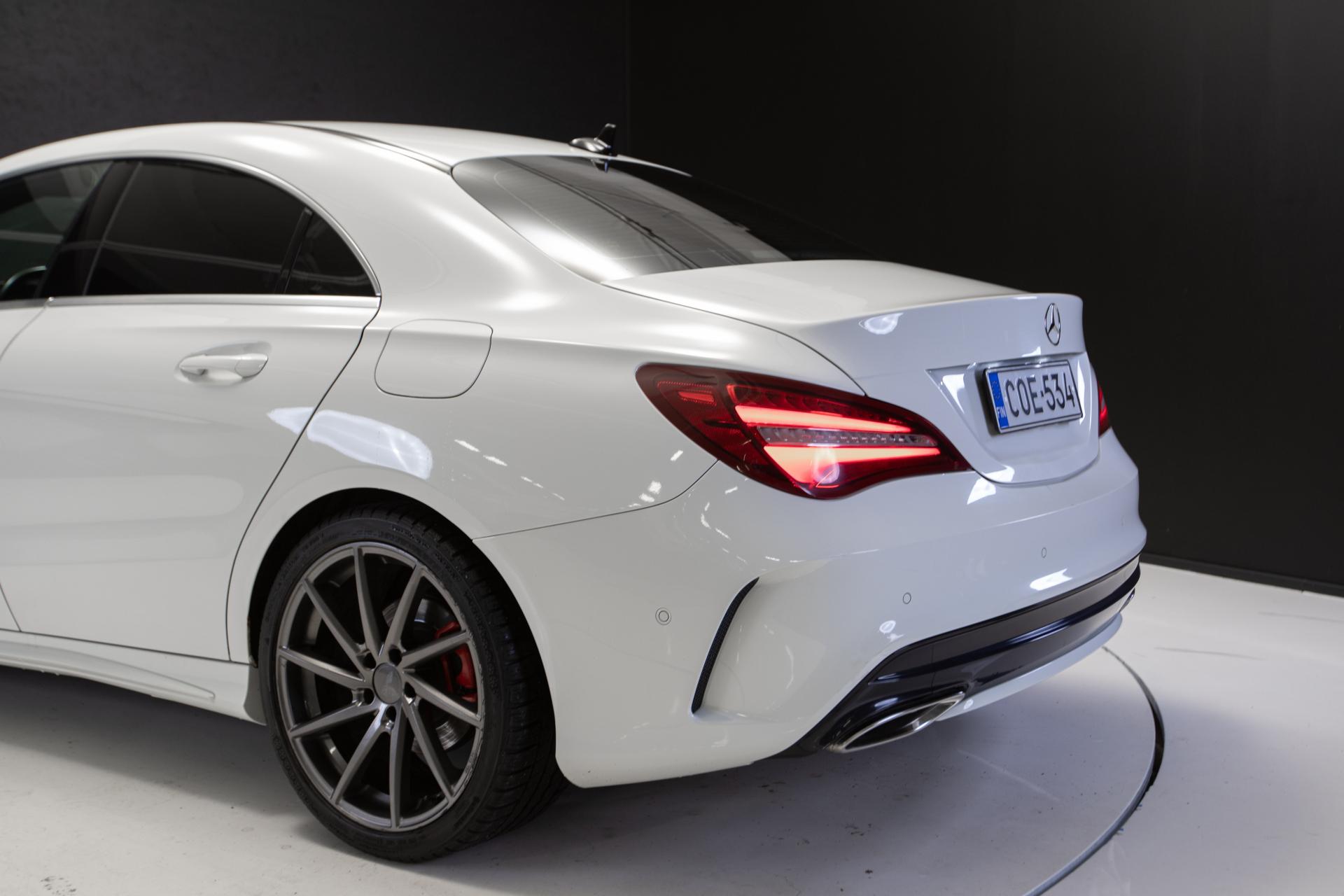 MERCEDES-BENZ CLA 2017
