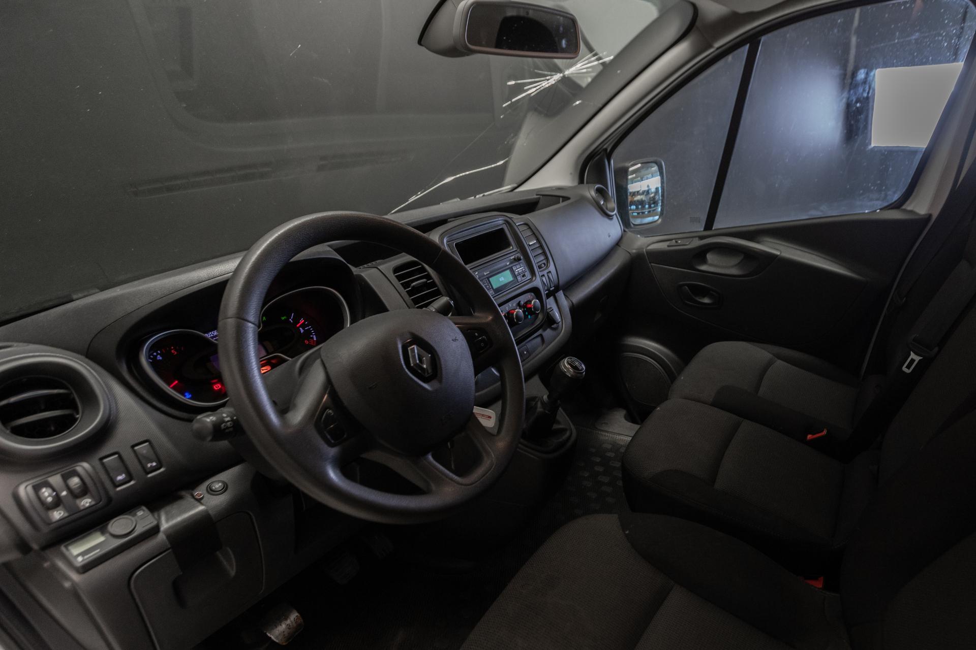 RENAULT Trafic 2021