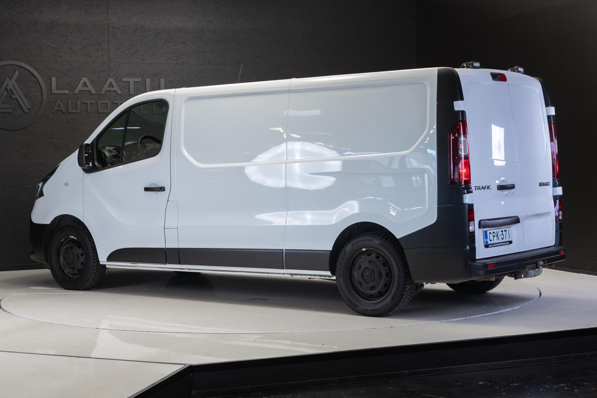 RENAULT Trafic 2021