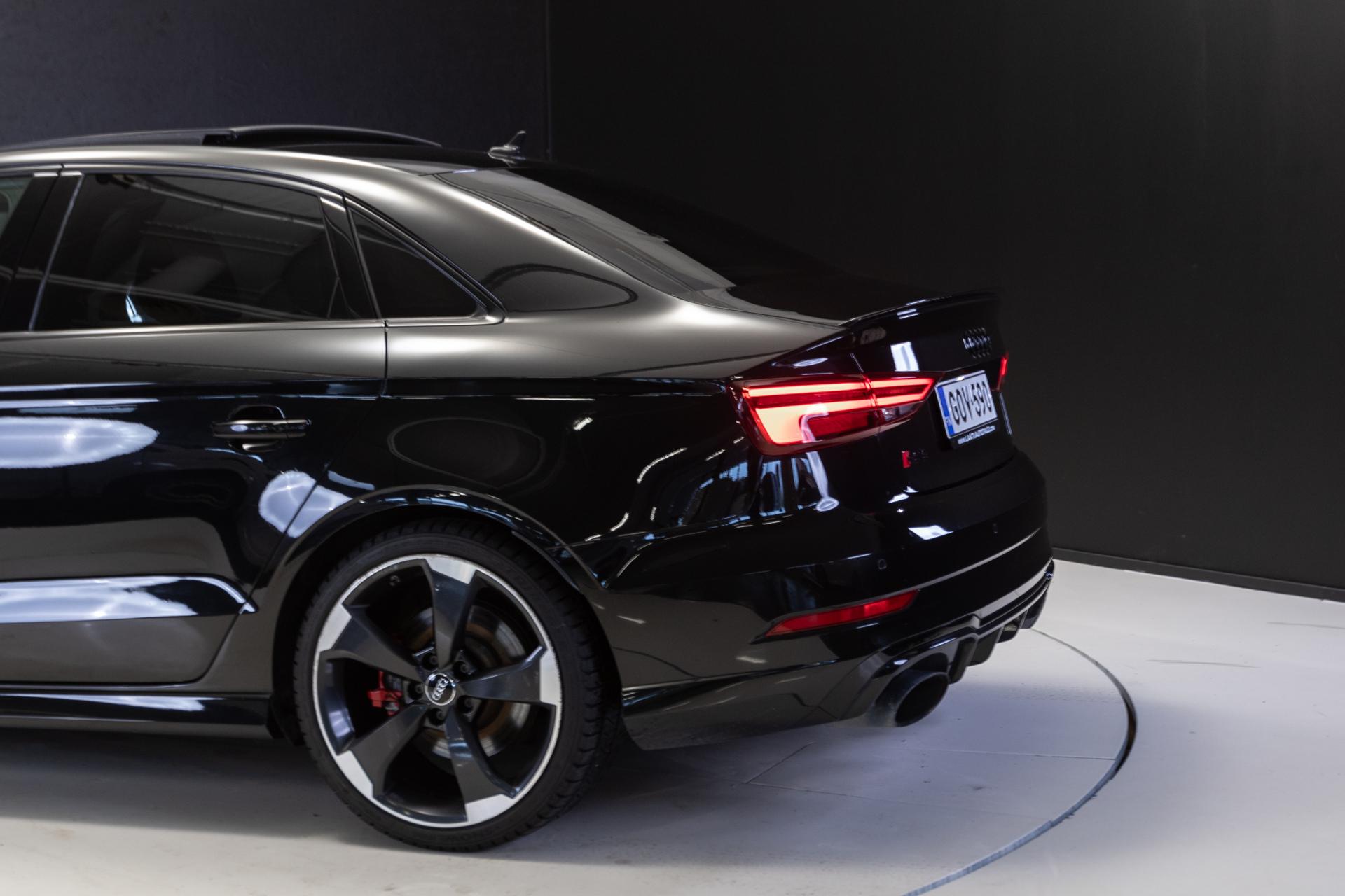 AUDI RS3 2018