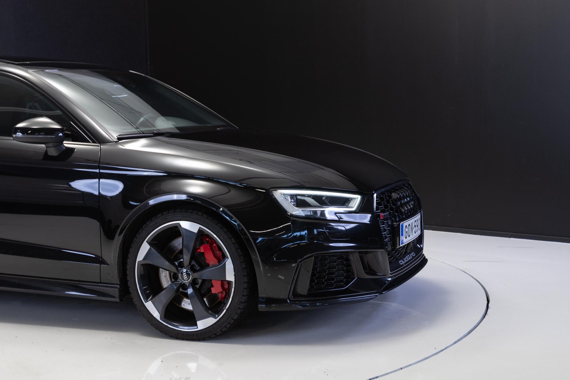 AUDI RS3 2018