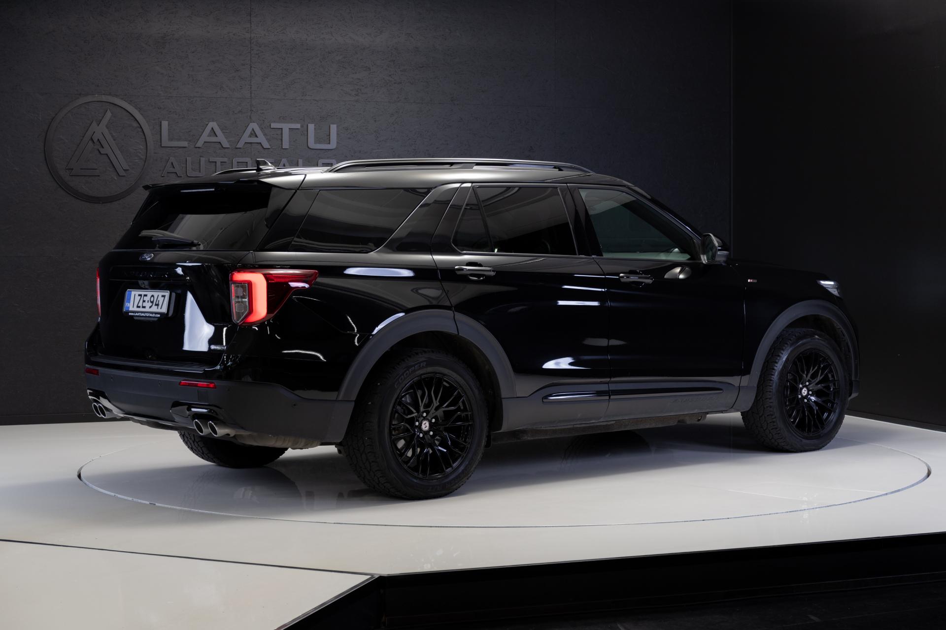 FORD Explorer 2021