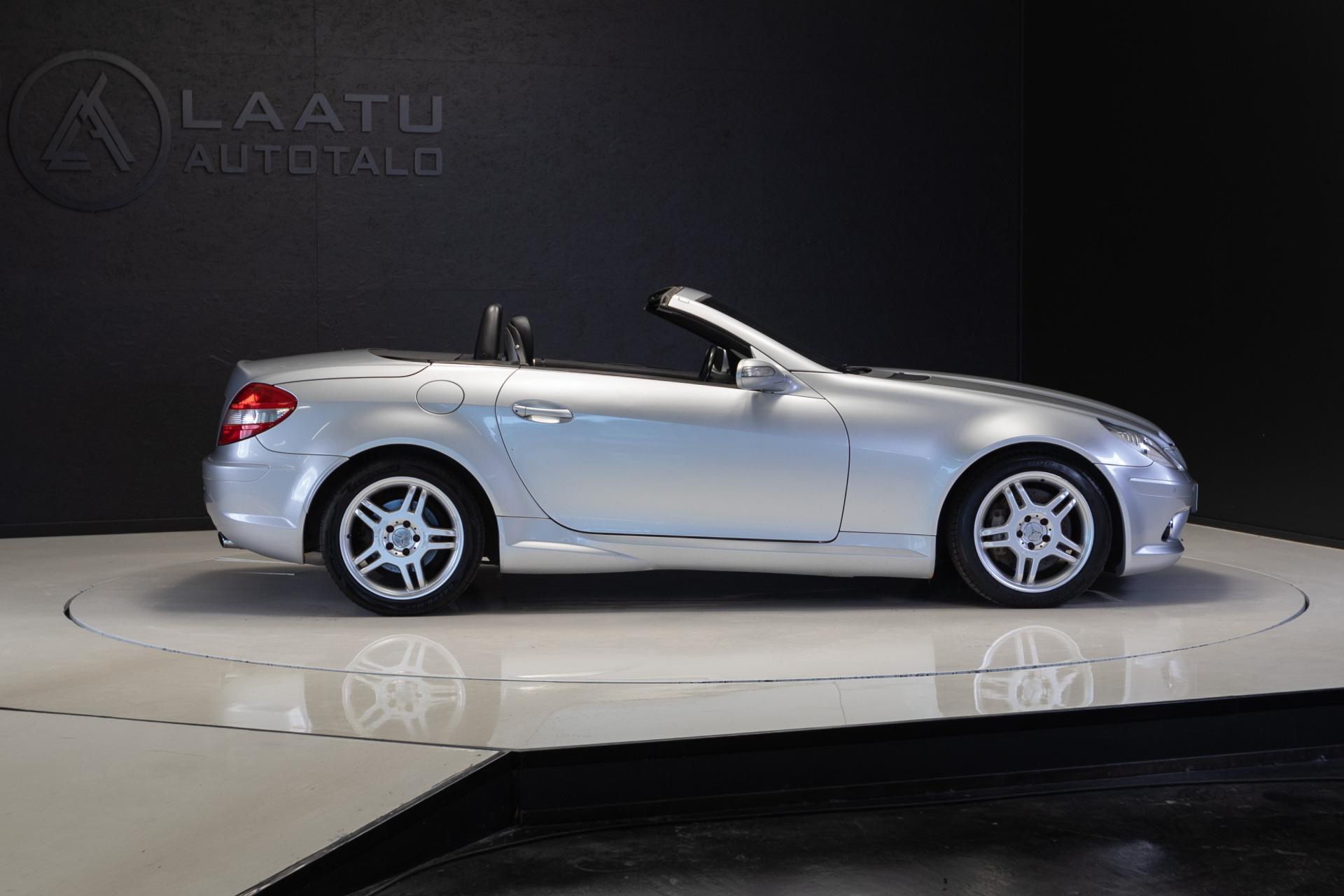 MERCEDES-BENZ SLK 2004