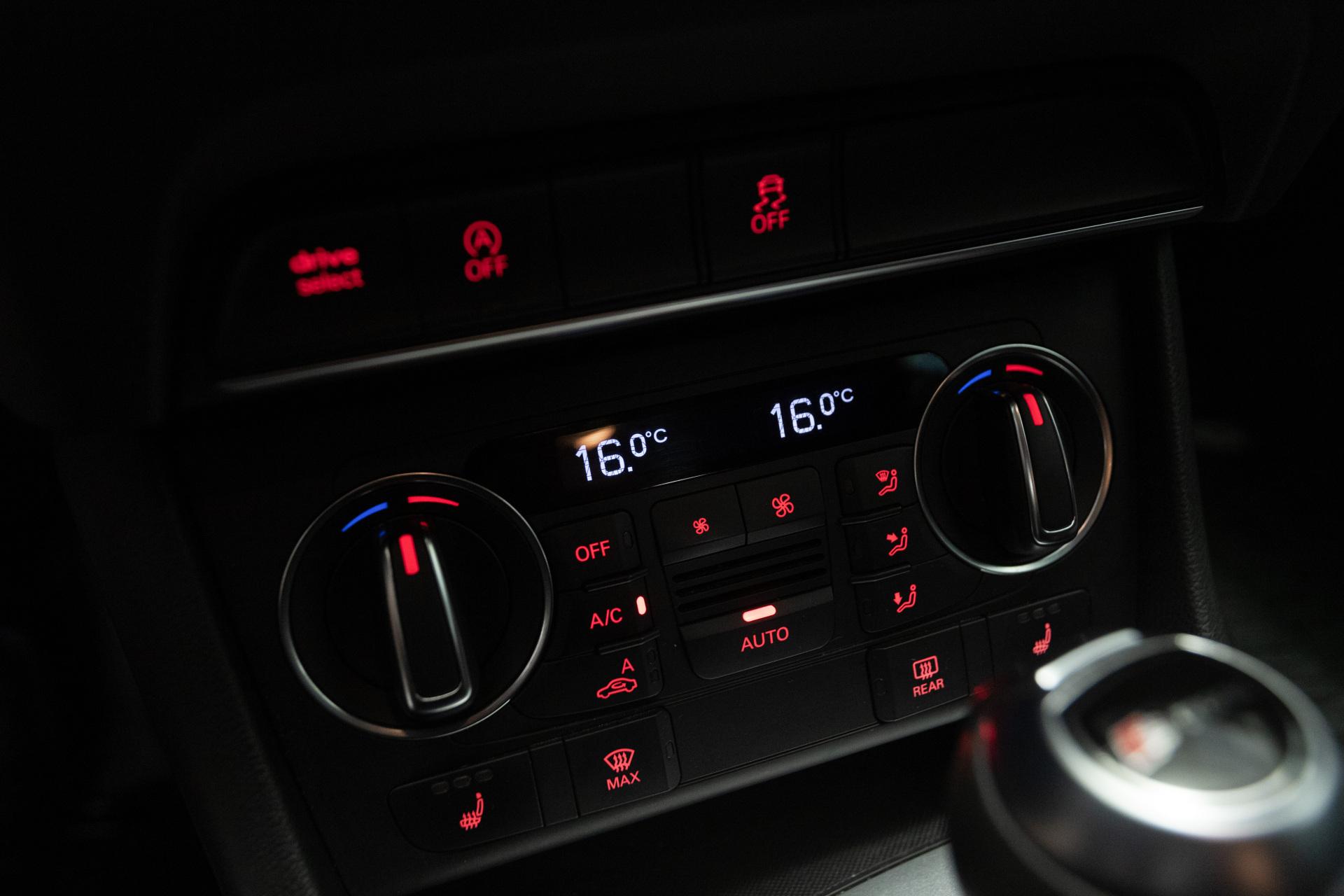 AUDI Q3 2016