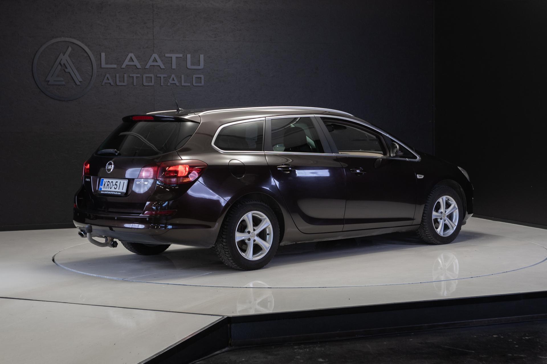 OPEL Astra 2013