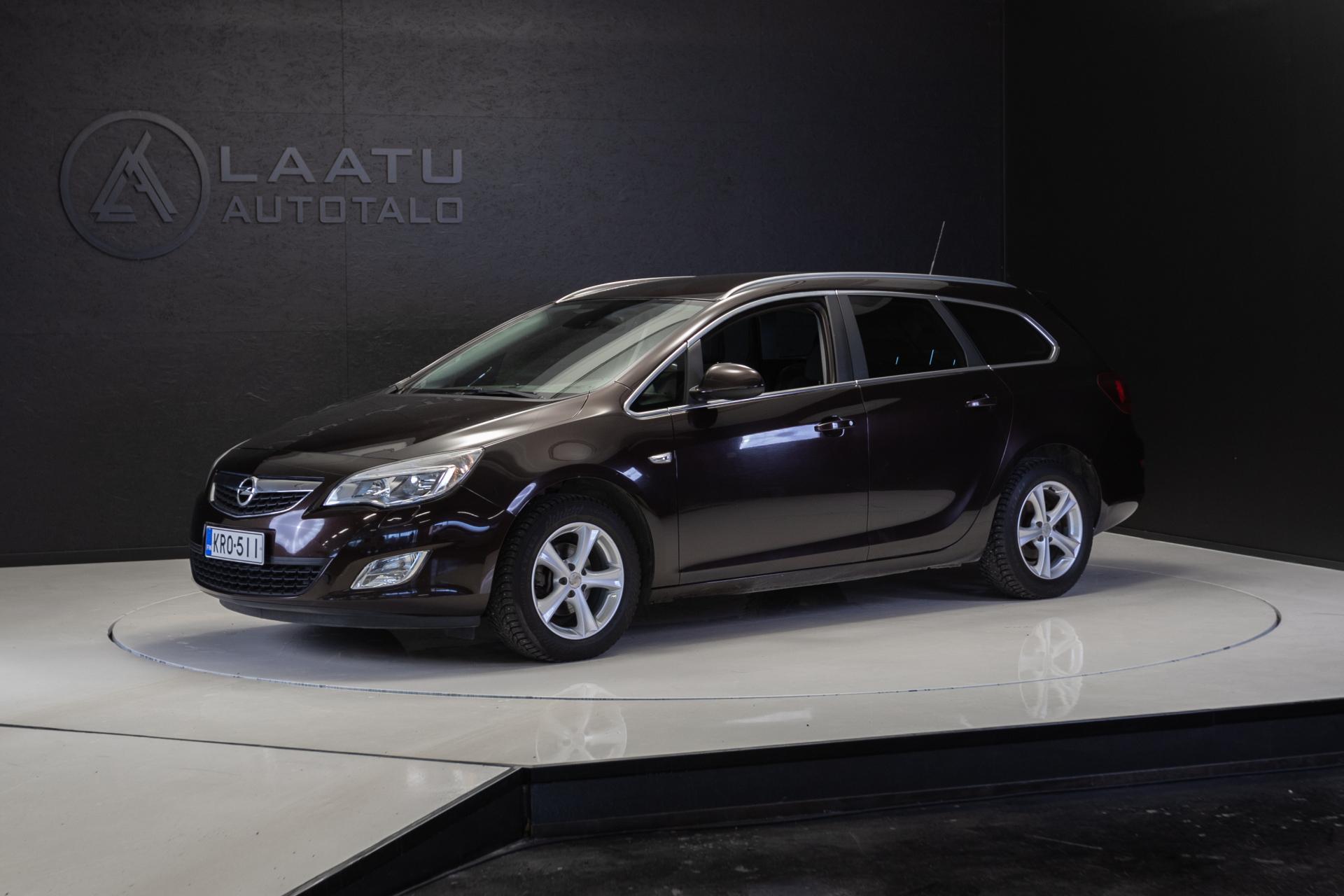 OPEL Astra 2013