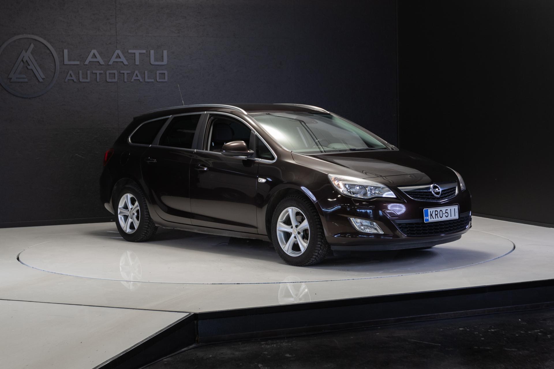 OPEL Astra 2013