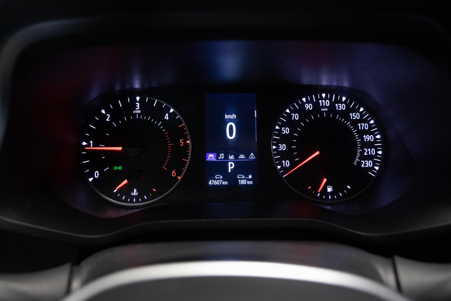 NISSAN Primastar 2023