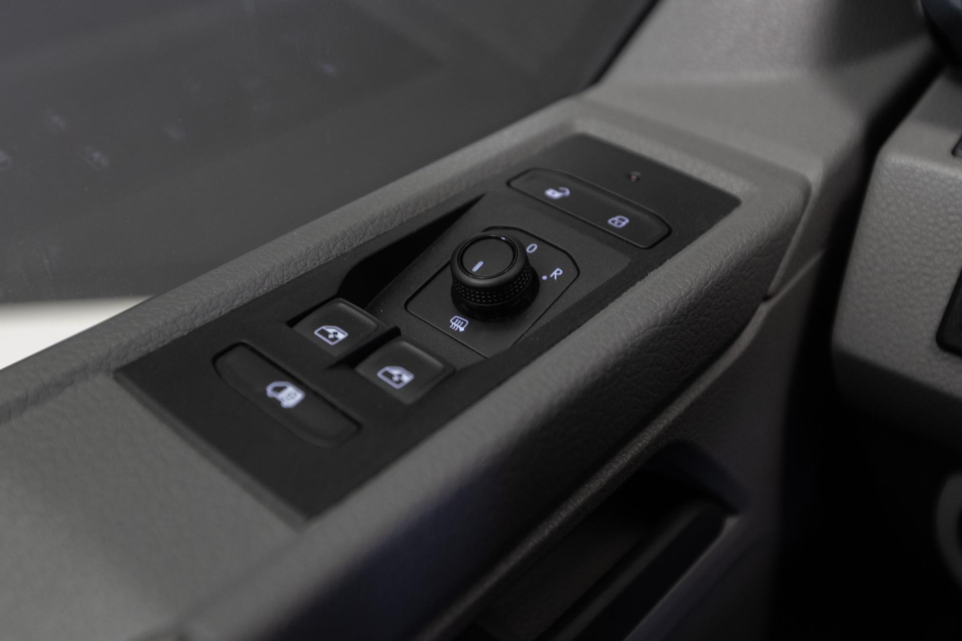 VOLKSWAGEN Transporter 2021