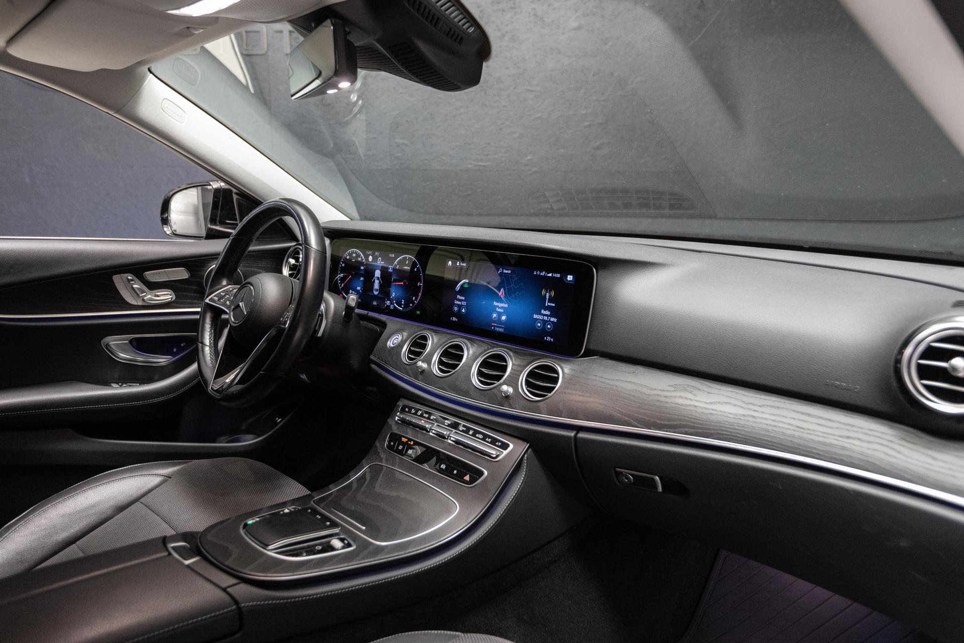 MERCEDES-BENZ E 2021