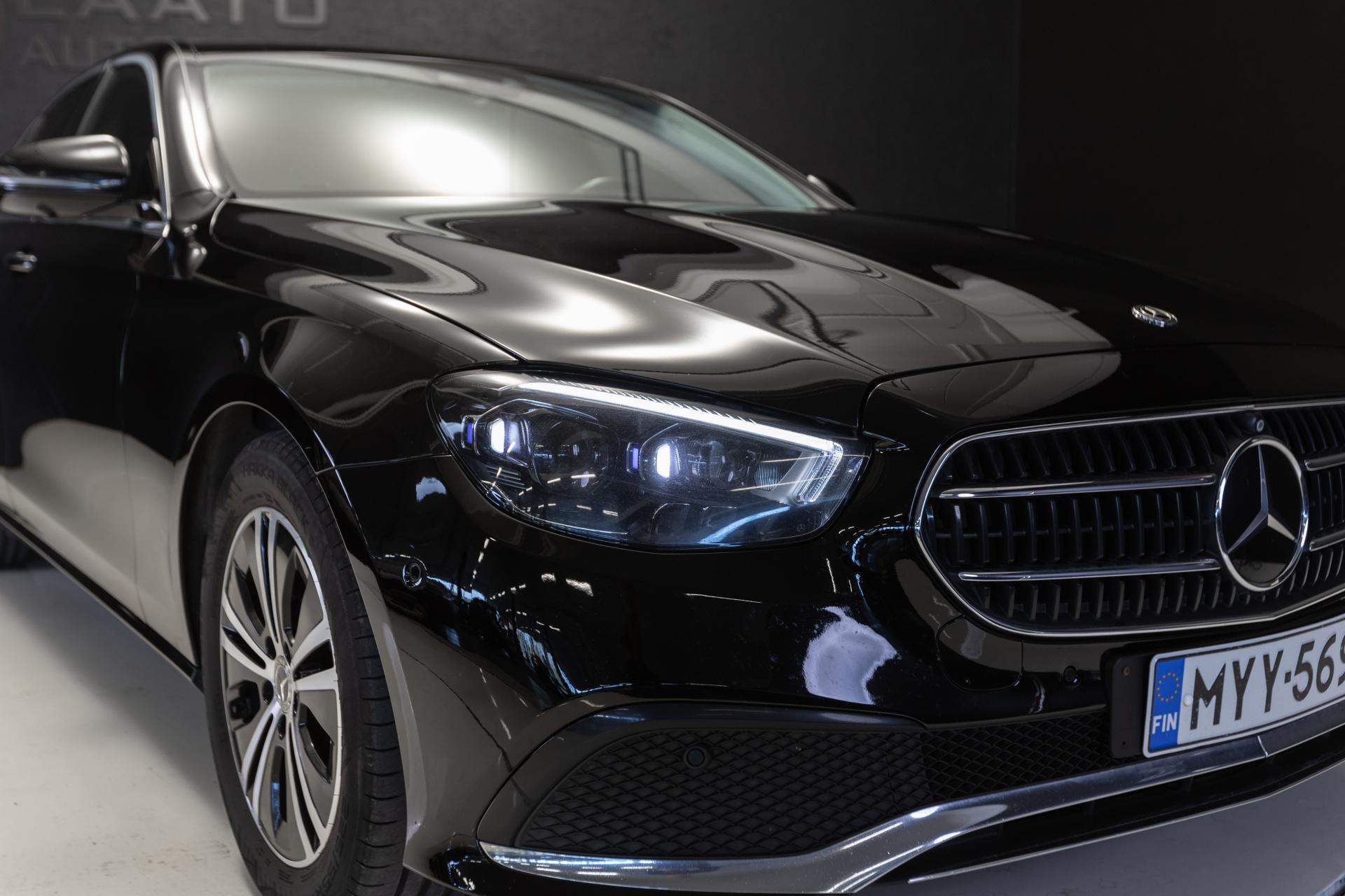 MERCEDES-BENZ E 2021