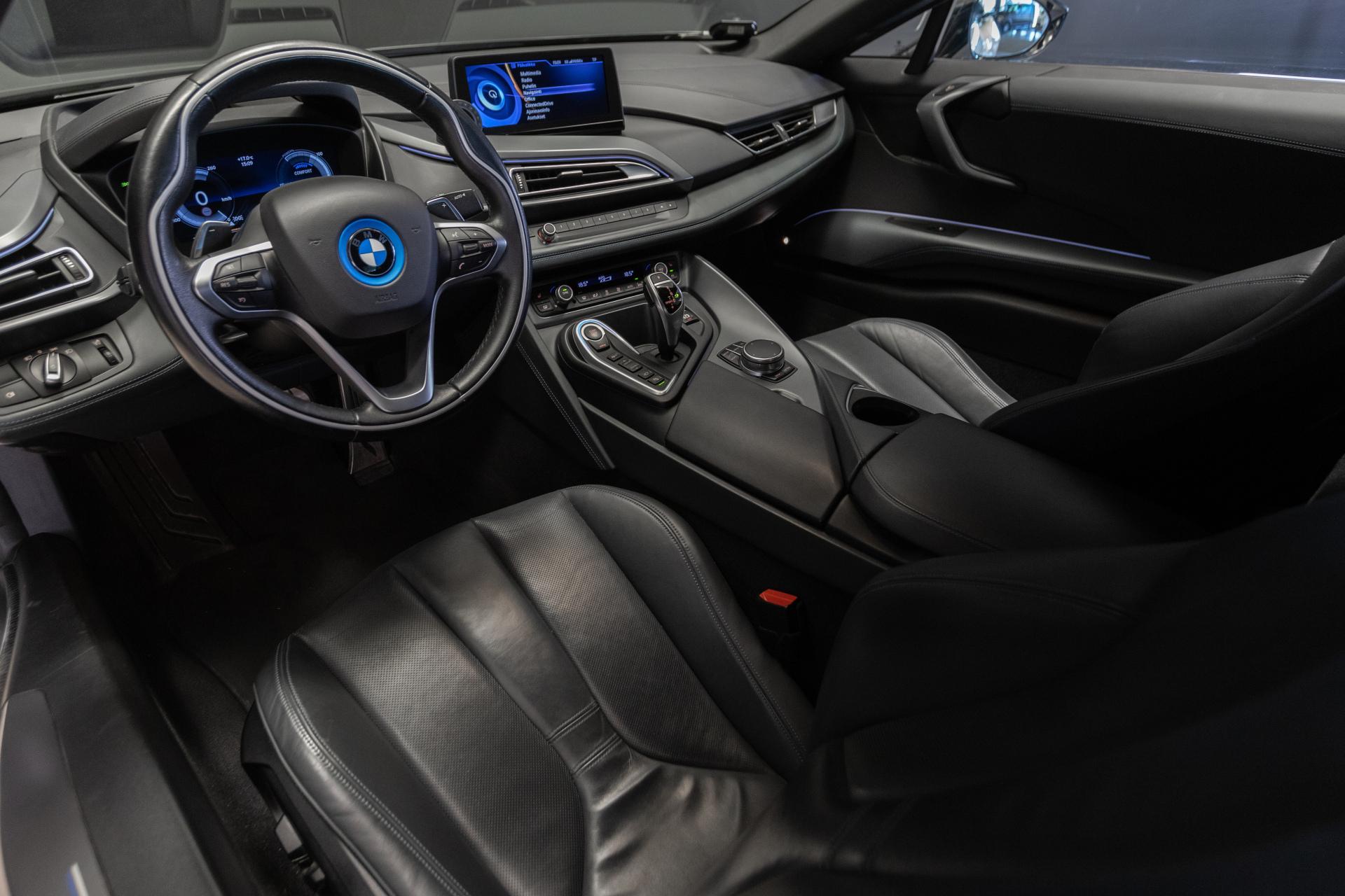 BMW i8 2017