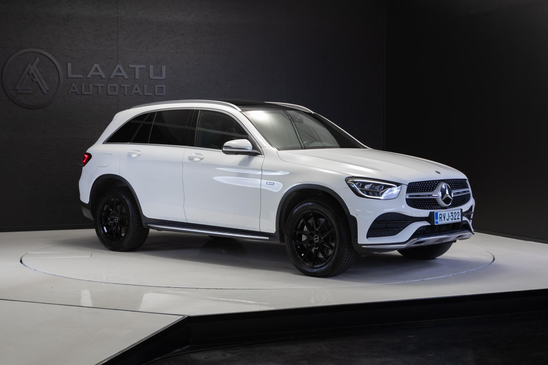 MERCEDES-BENZ GLC 2021