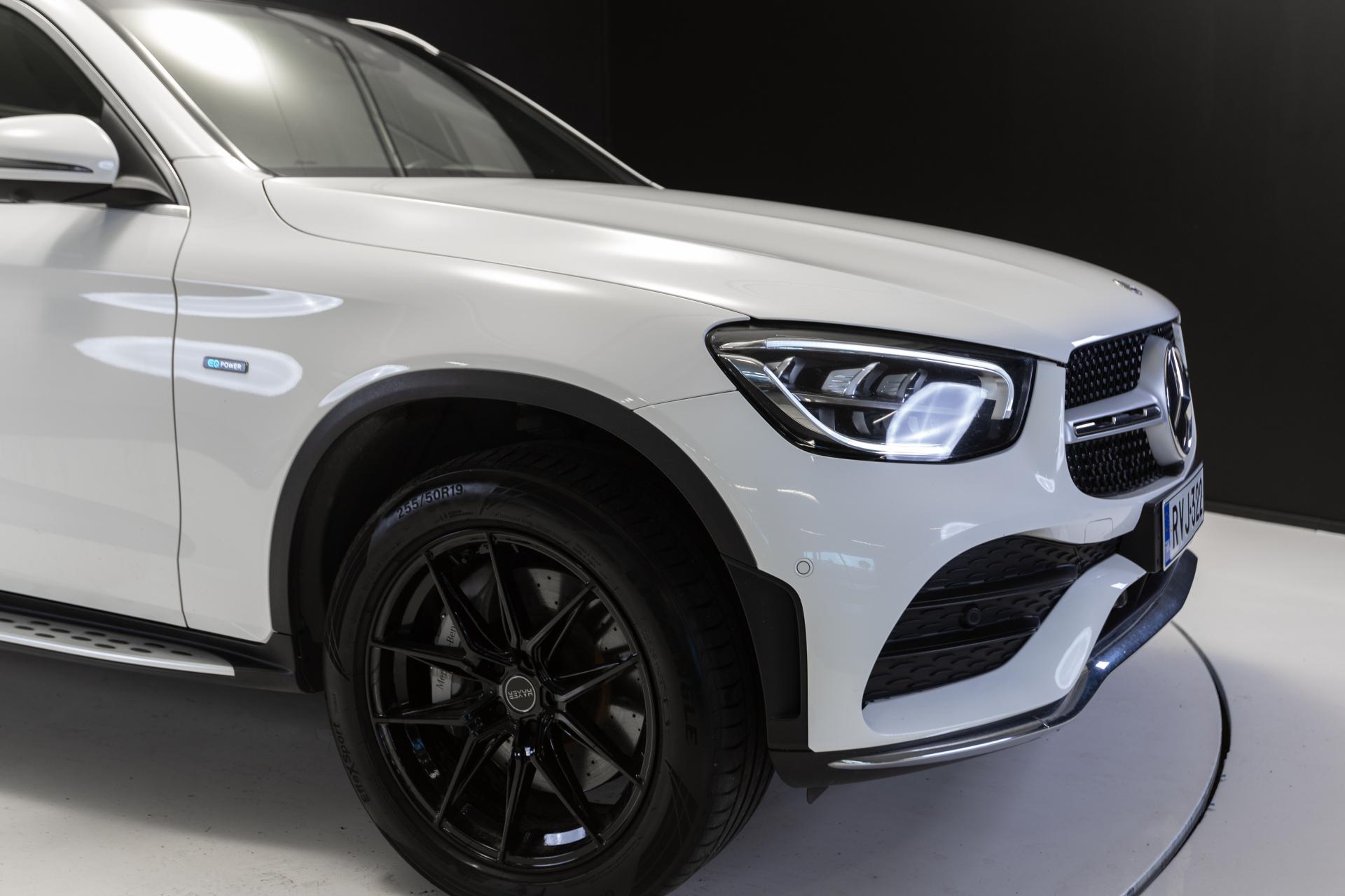 MERCEDES-BENZ GLC 2021