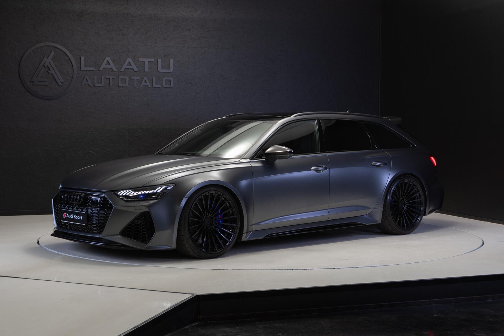 AUDI RS6 2022