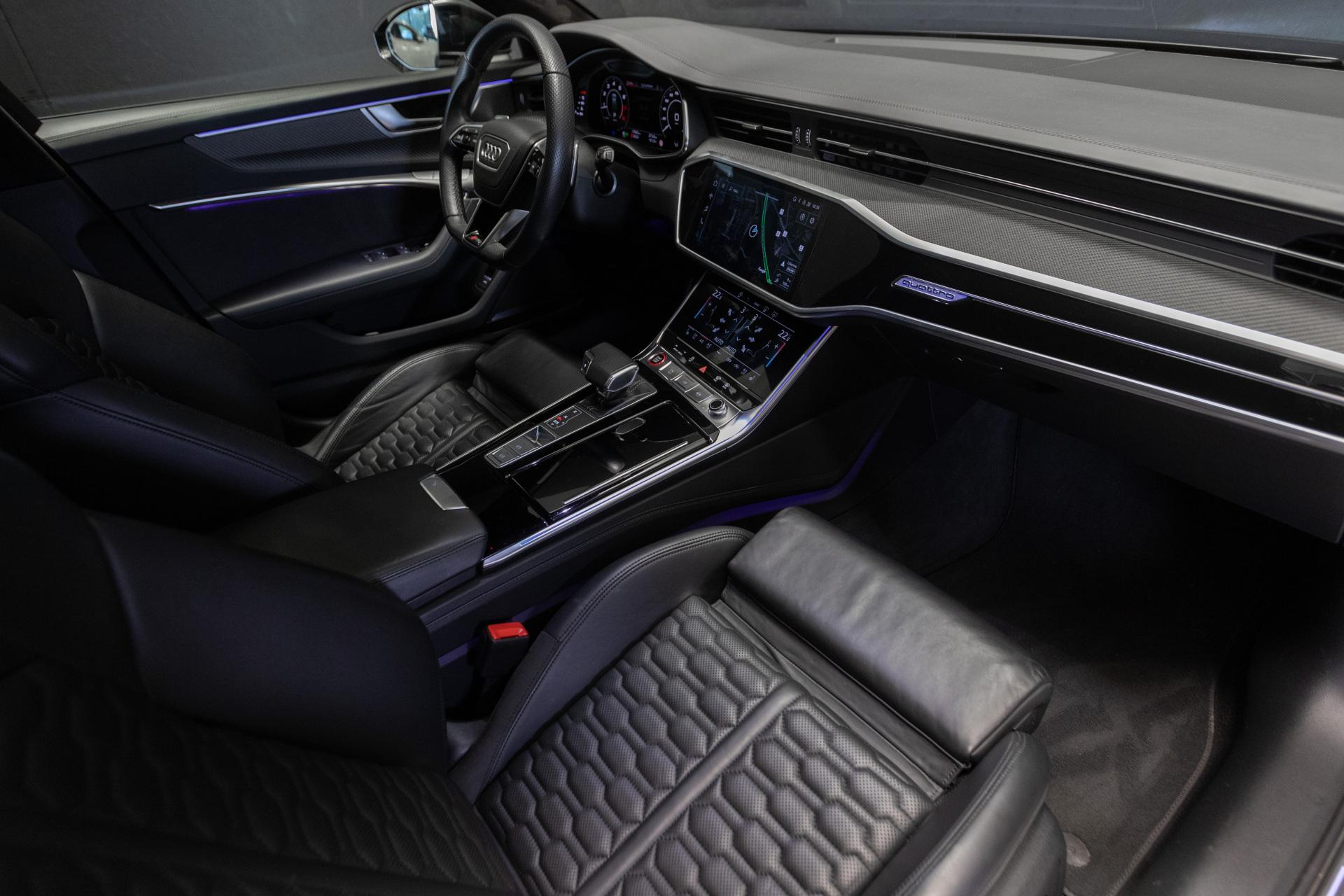 AUDI RS6 2022