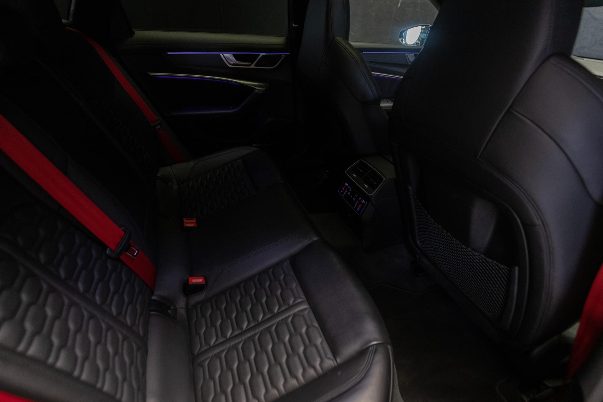 AUDI RS6 2022