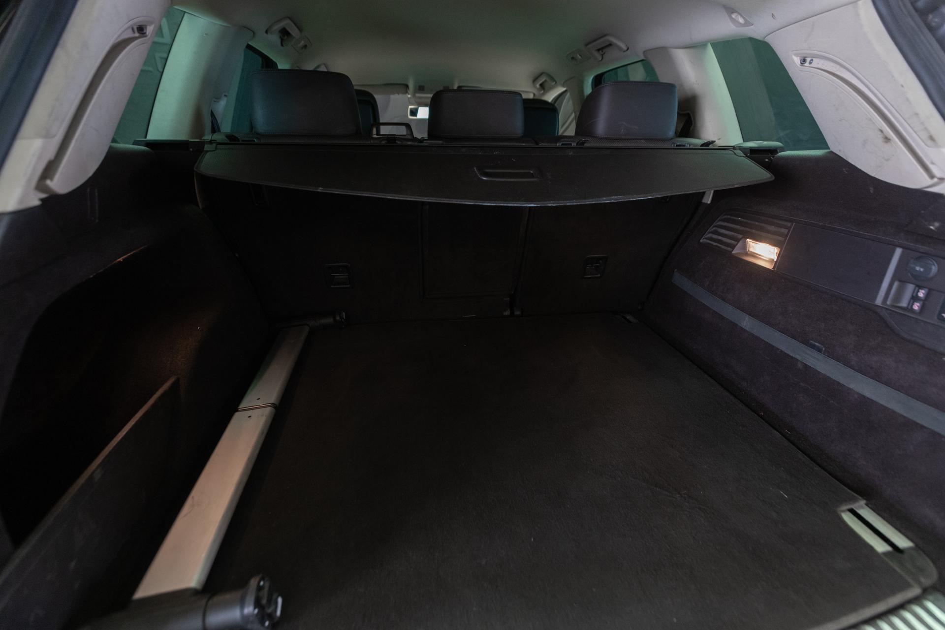 VOLKSWAGEN Touareg 2011