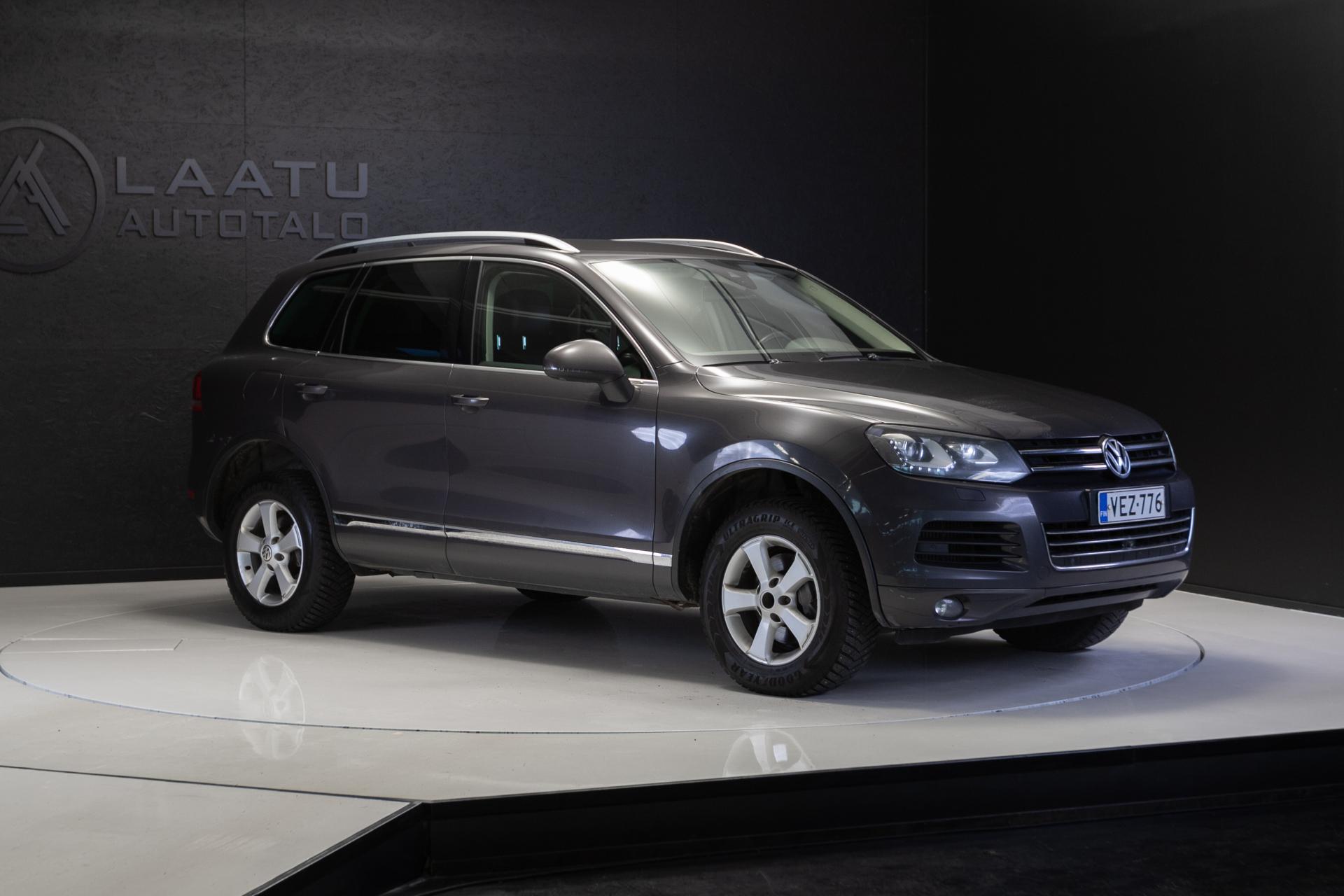VOLKSWAGEN Touareg 2011