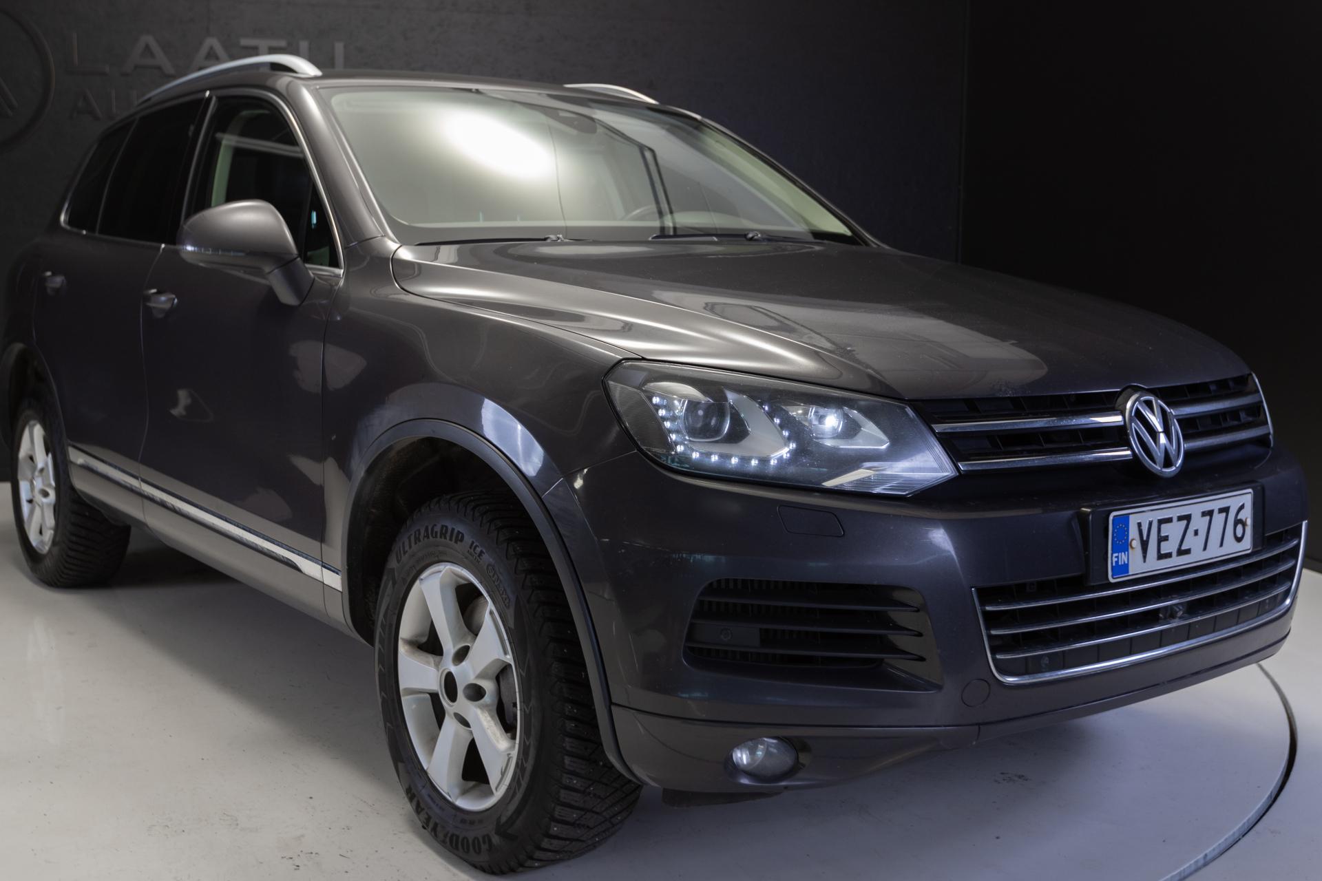 VOLKSWAGEN Touareg 2011