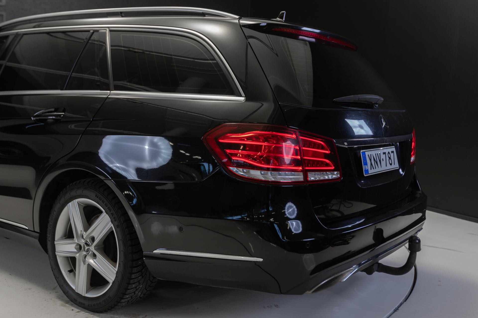 MERCEDES-BENZ E 2013