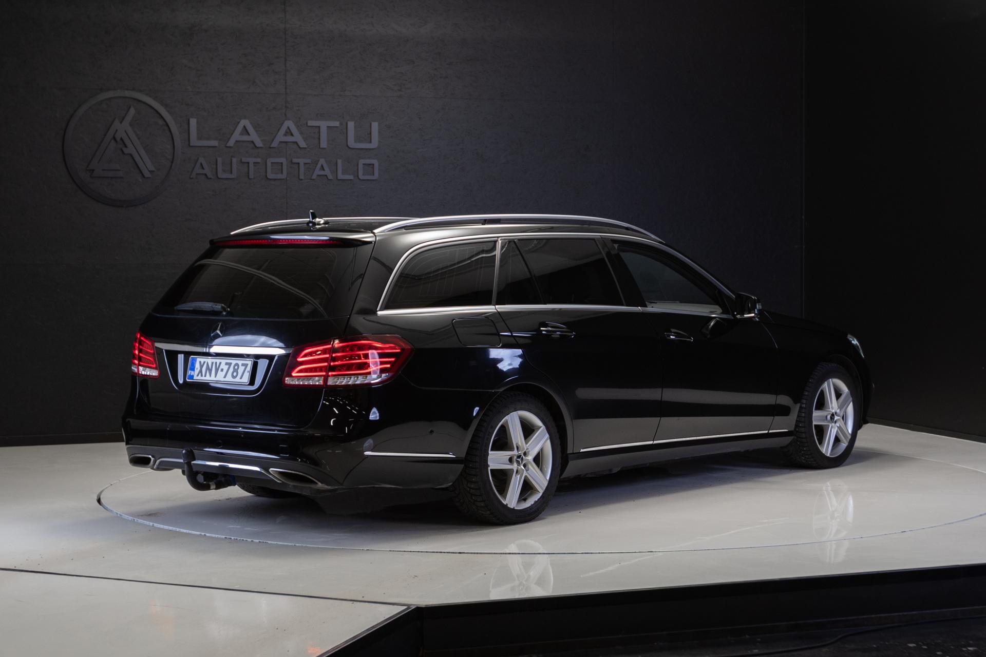 MERCEDES-BENZ E 2013