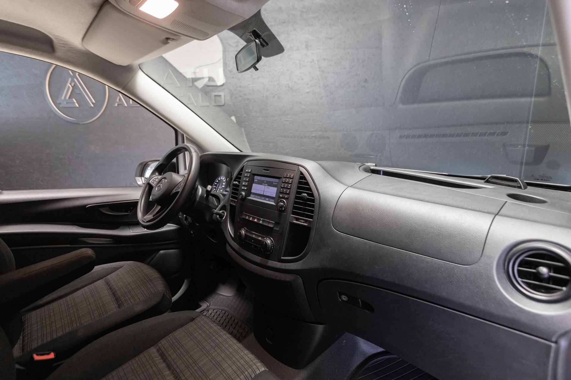 MERCEDES-BENZ Vito 2019