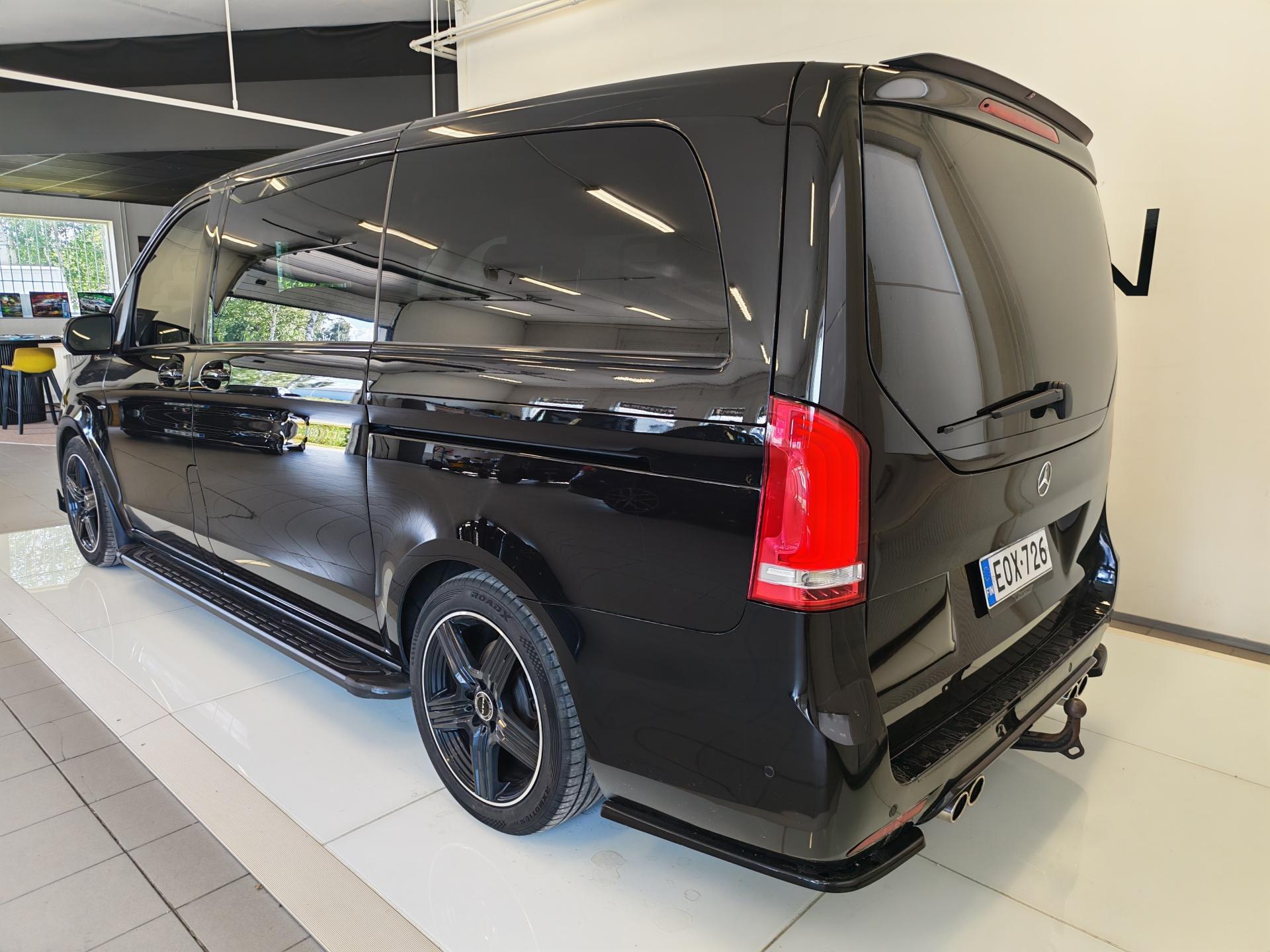 MERCEDES-BENZ V 2017