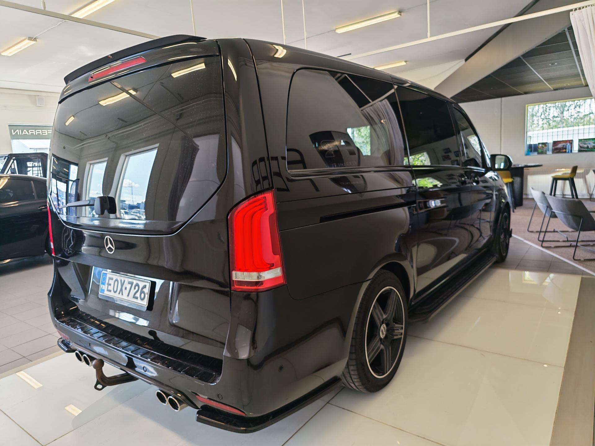 MERCEDES-BENZ V 2017