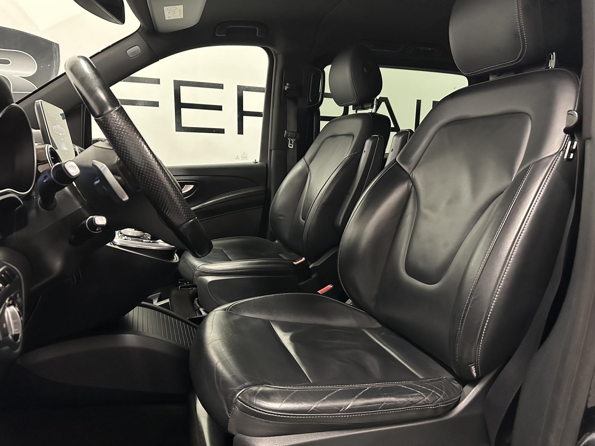 MERCEDES-BENZ V 2015