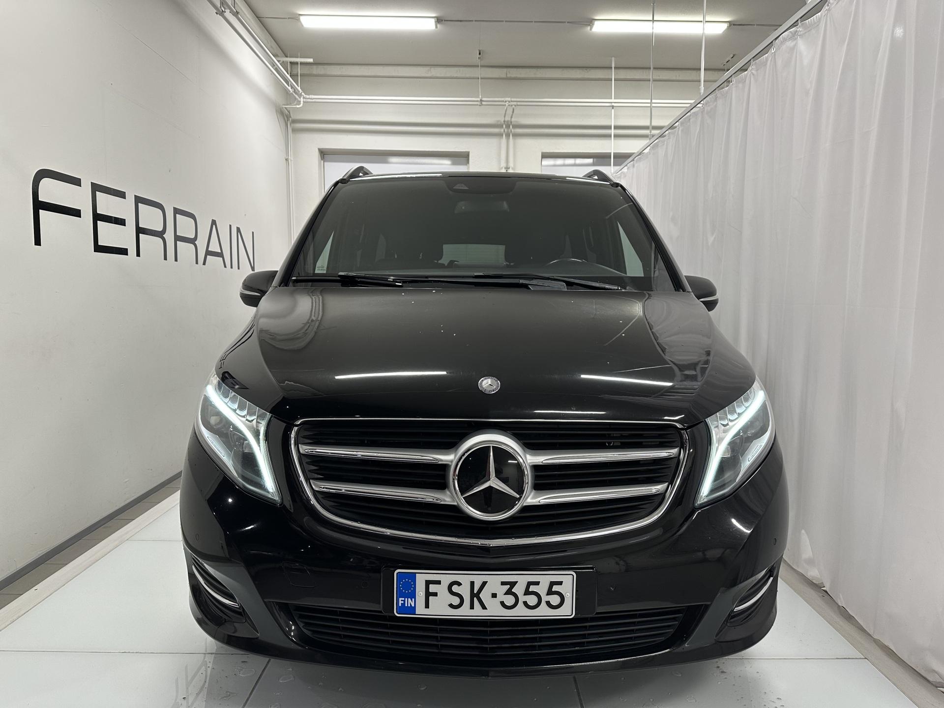 MERCEDES-BENZ V 2015