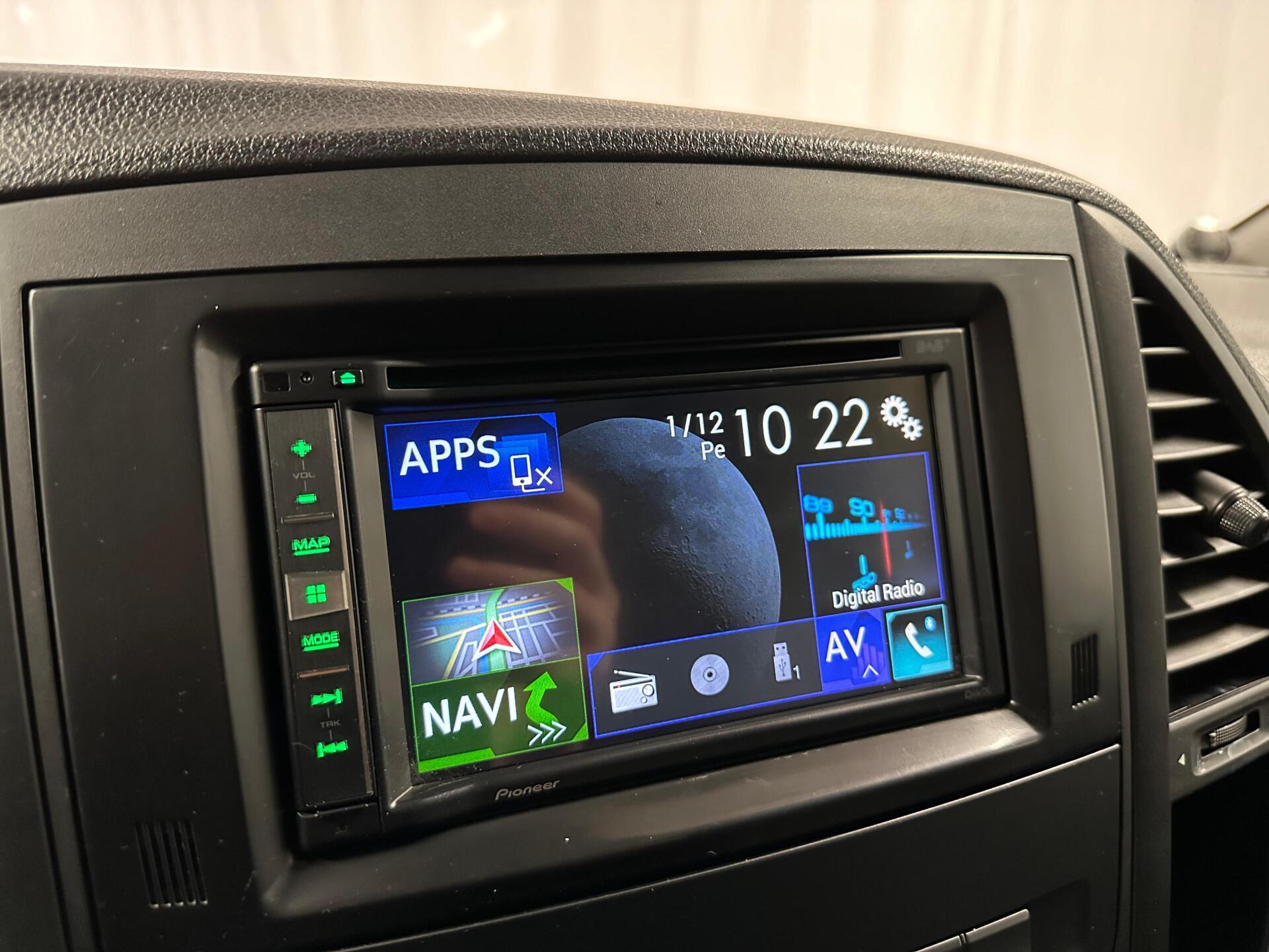 MERCEDES-BENZ Vito 2015