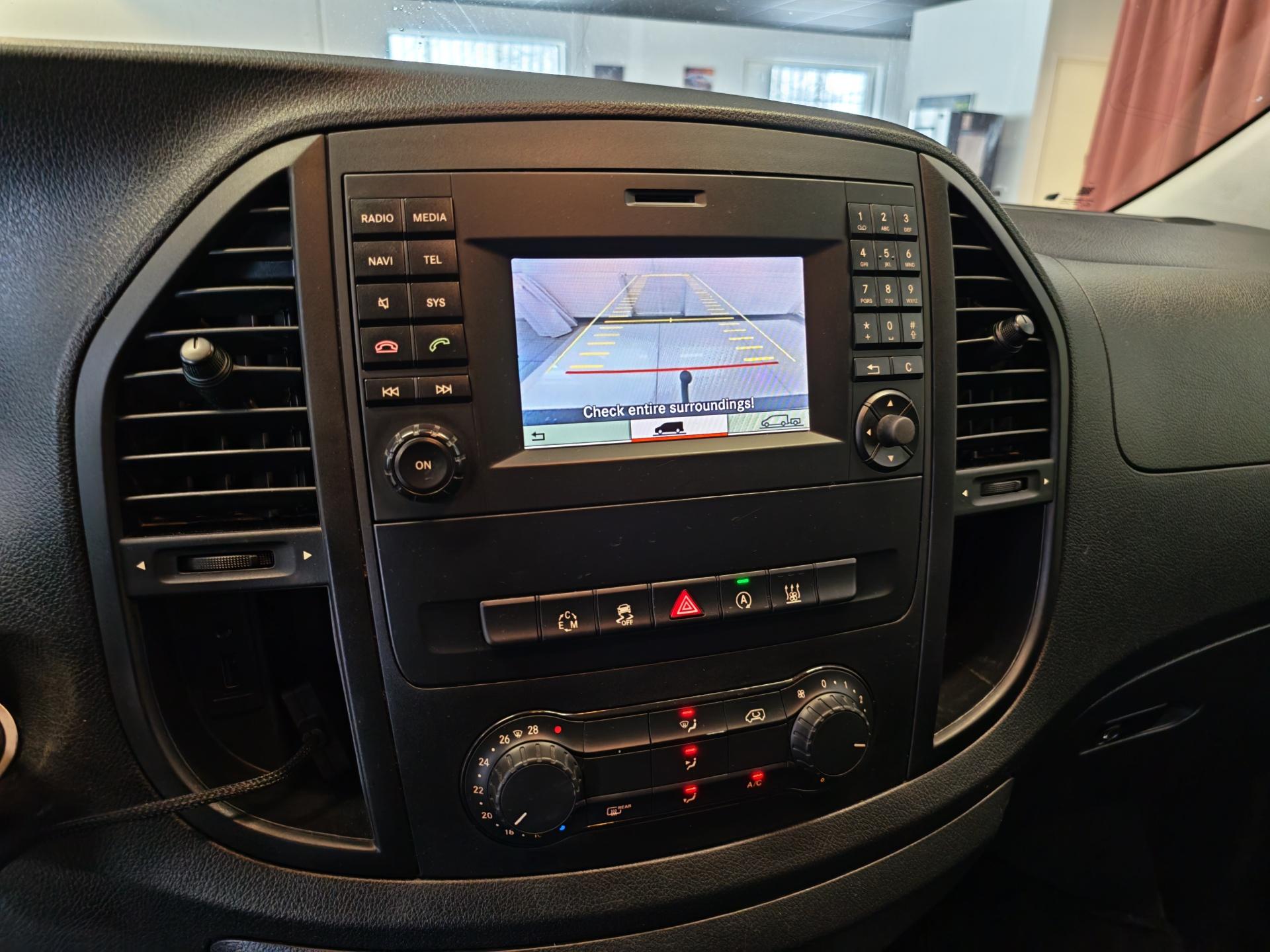 MERCEDES-BENZ Vito 2015