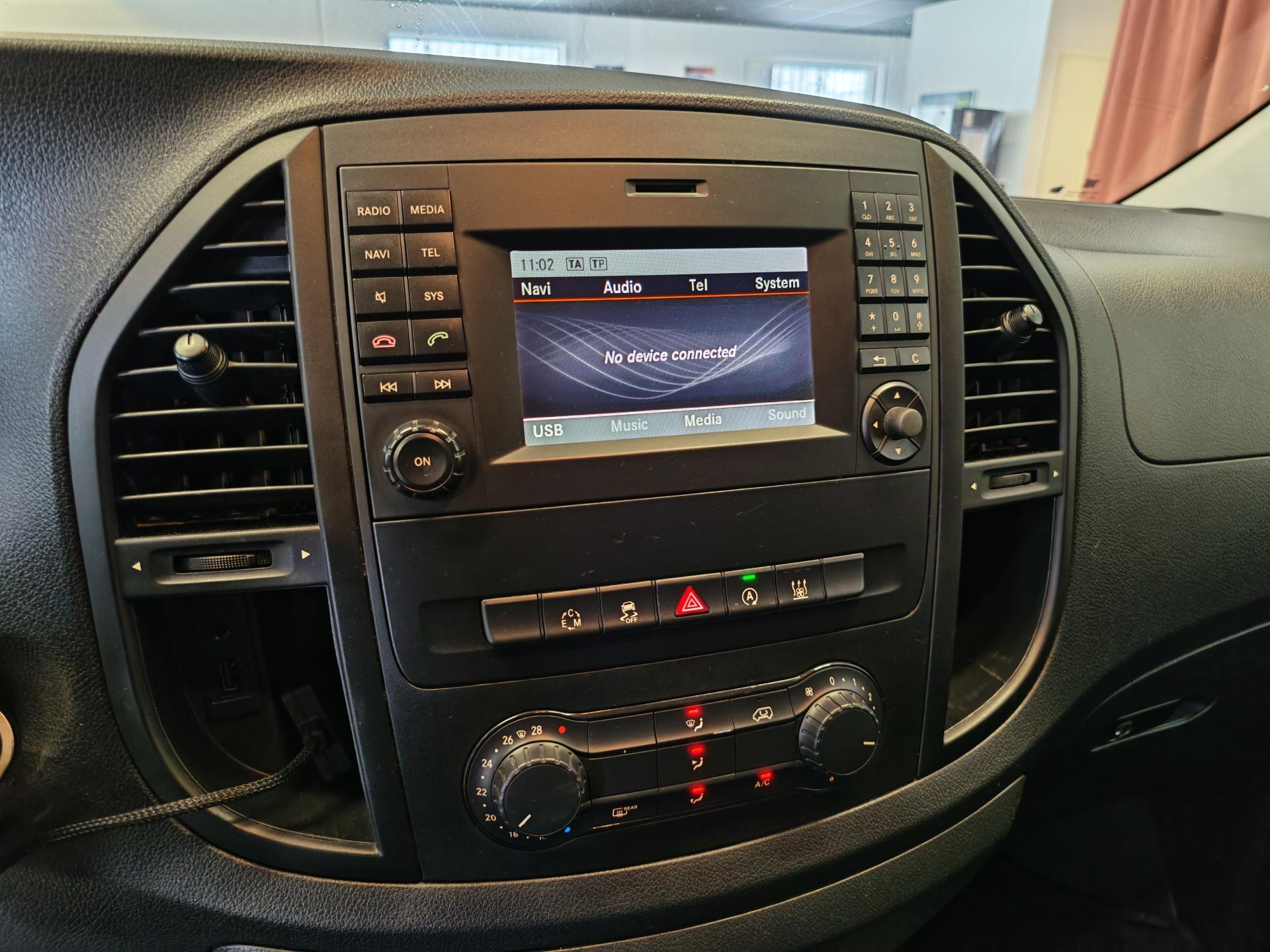 MERCEDES-BENZ Vito 2015