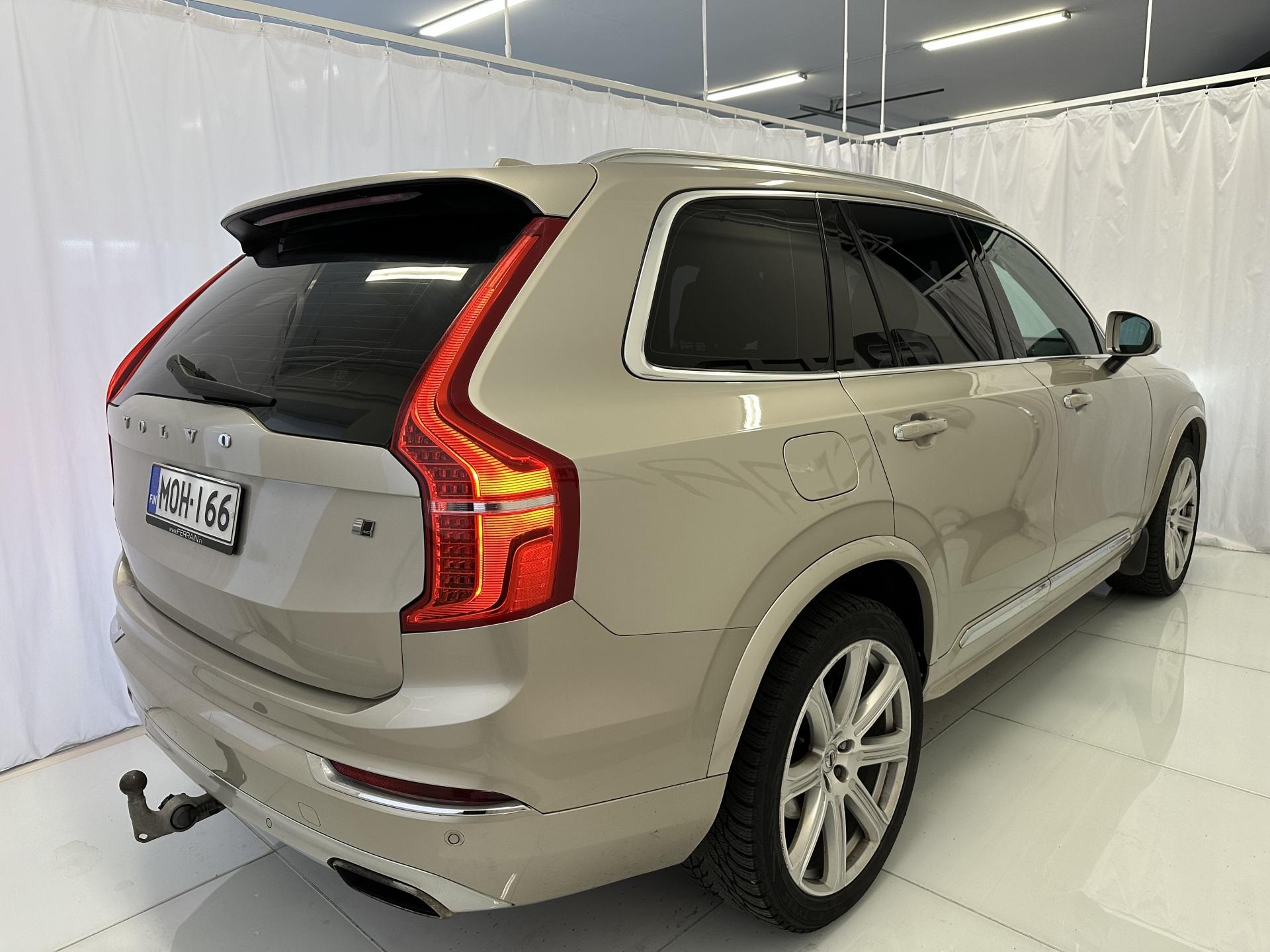 VOLVO XC90 2016