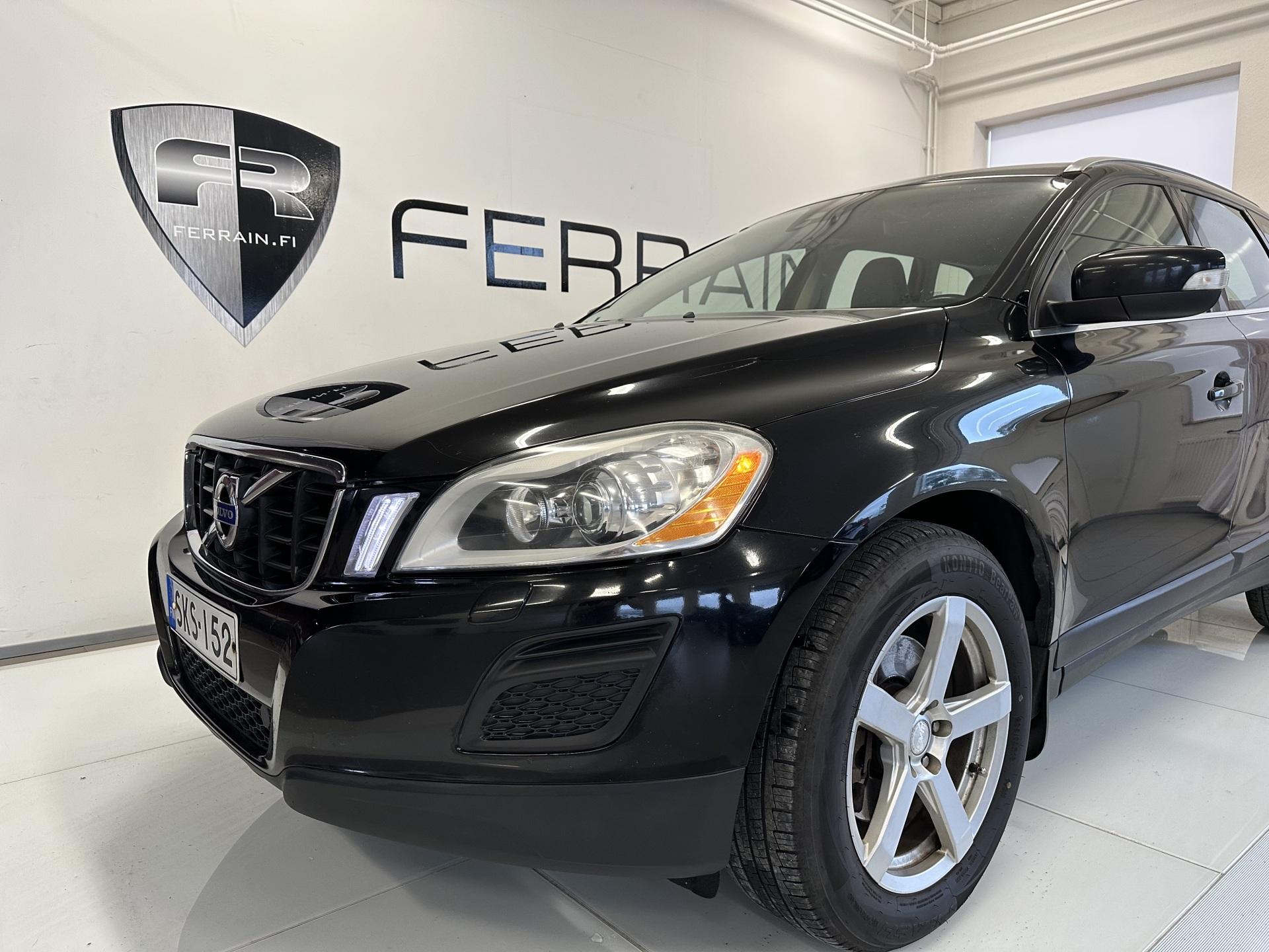 VOLVO XC60 2012