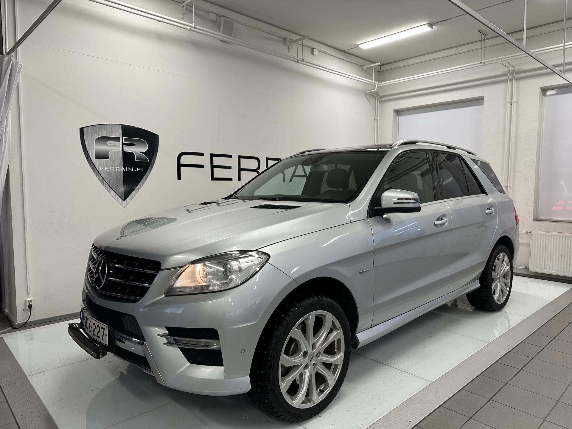 MERCEDES-BENZ ML 2011