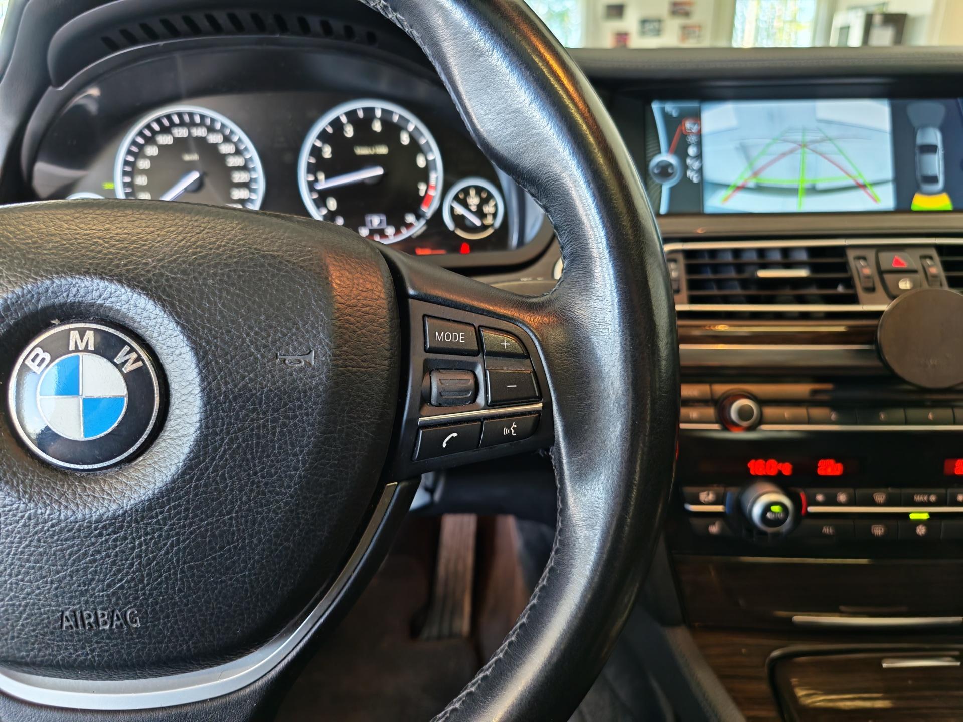 BMW 750 2010
